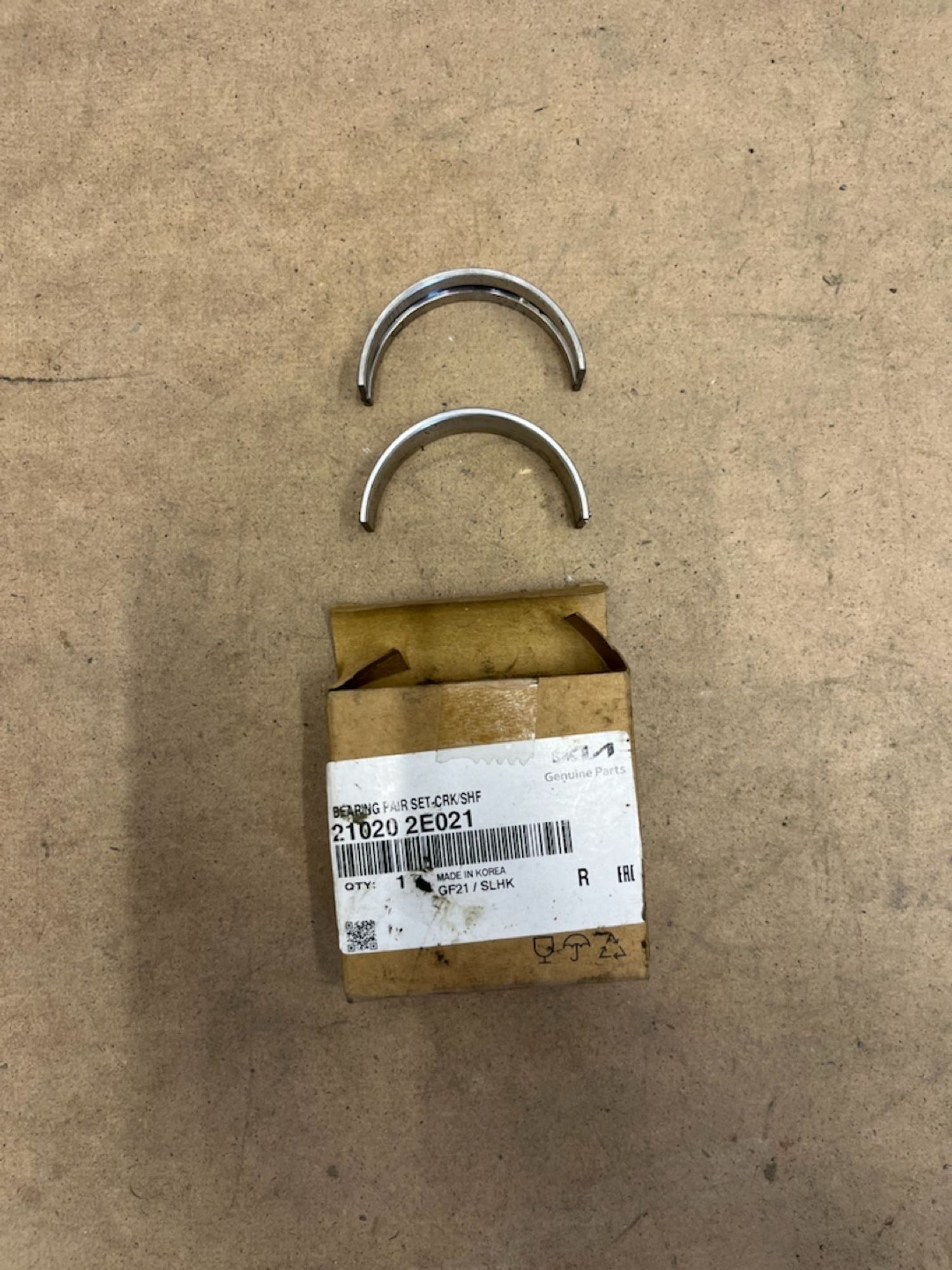 https://gcs.partsauto.market/rn-stockpro.appspot.com/thmbs/userImages/74b999aff9da8d5a09f9ff26dc196135/part/d2f81a5f-4e98-40e1-93c4-6beb498c6a2d_1750408719115.jpg