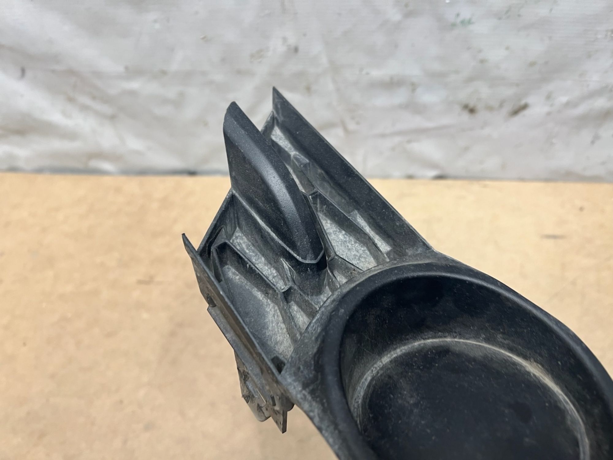 https://gcs.partsauto.market/rn-stockpro.appspot.com/thmbs/userImages/74b999aff9da8d5a09f9ff26dc196135/part/d5247fd9-ab0c-4a4a-954e-e857c35a2243_1744302036956.jpg