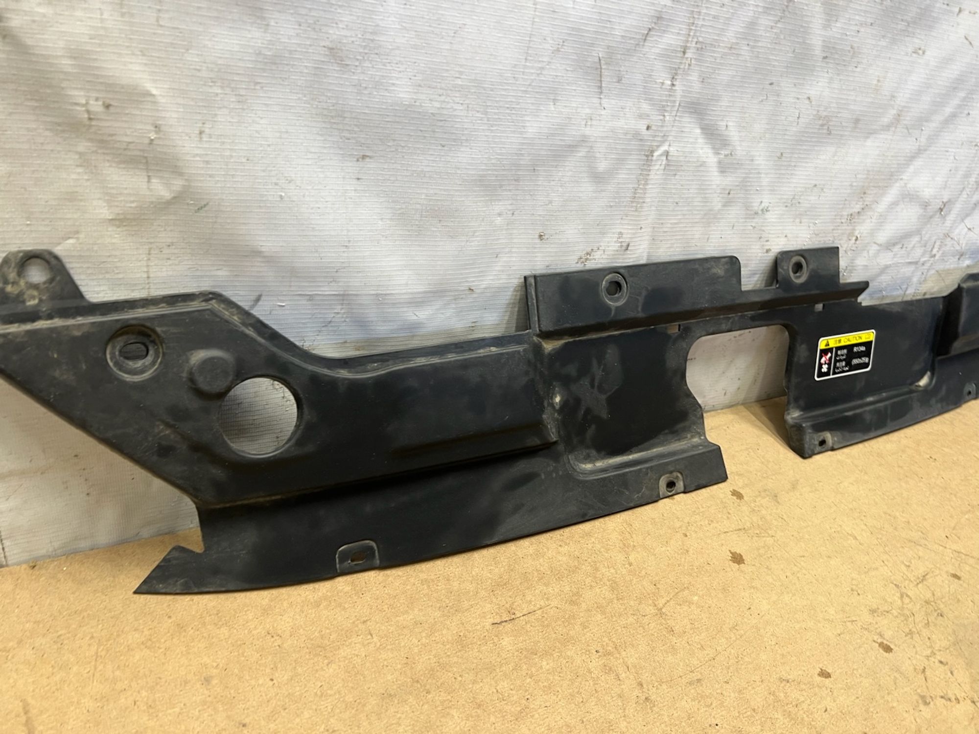 https://gcs.partsauto.market/rn-stockpro.appspot.com/thmbs/userImages/74b999aff9da8d5a09f9ff26dc196135/part/d5c0240e-165b-488b-9c5a-85e4213b48fd_1747910130106.jpg