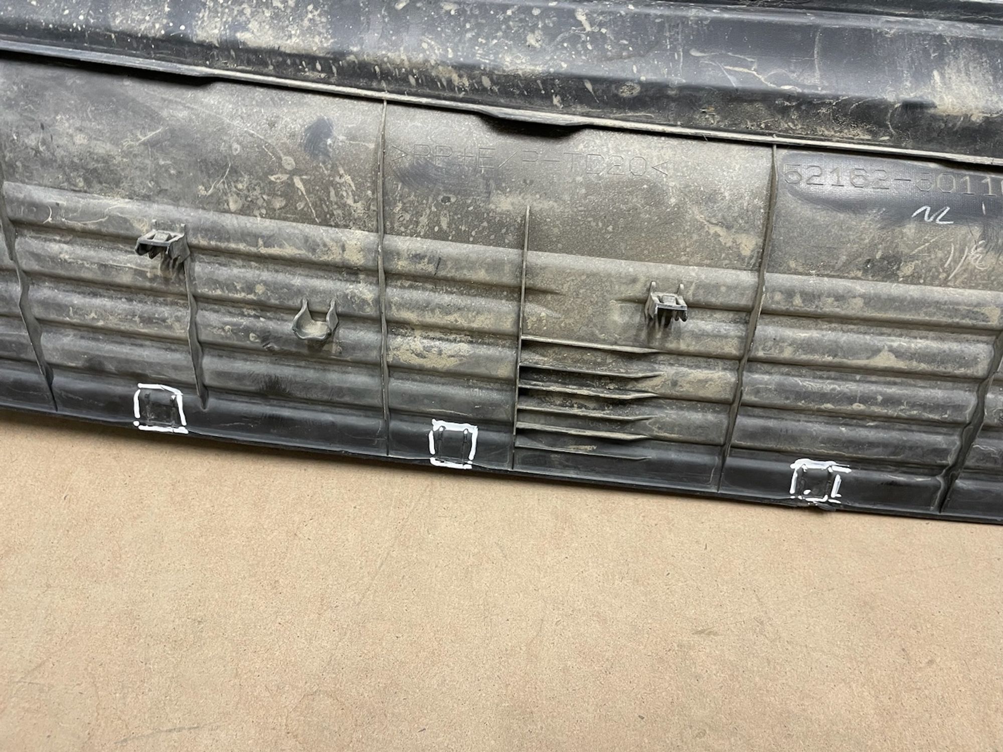 https://gcs.partsauto.market/rn-stockpro.appspot.com/thmbs/userImages/74b999aff9da8d5a09f9ff26dc196135/part/d8a6dc3c-9a81-424b-8028-579fe26d3224_1737628316978.jpg