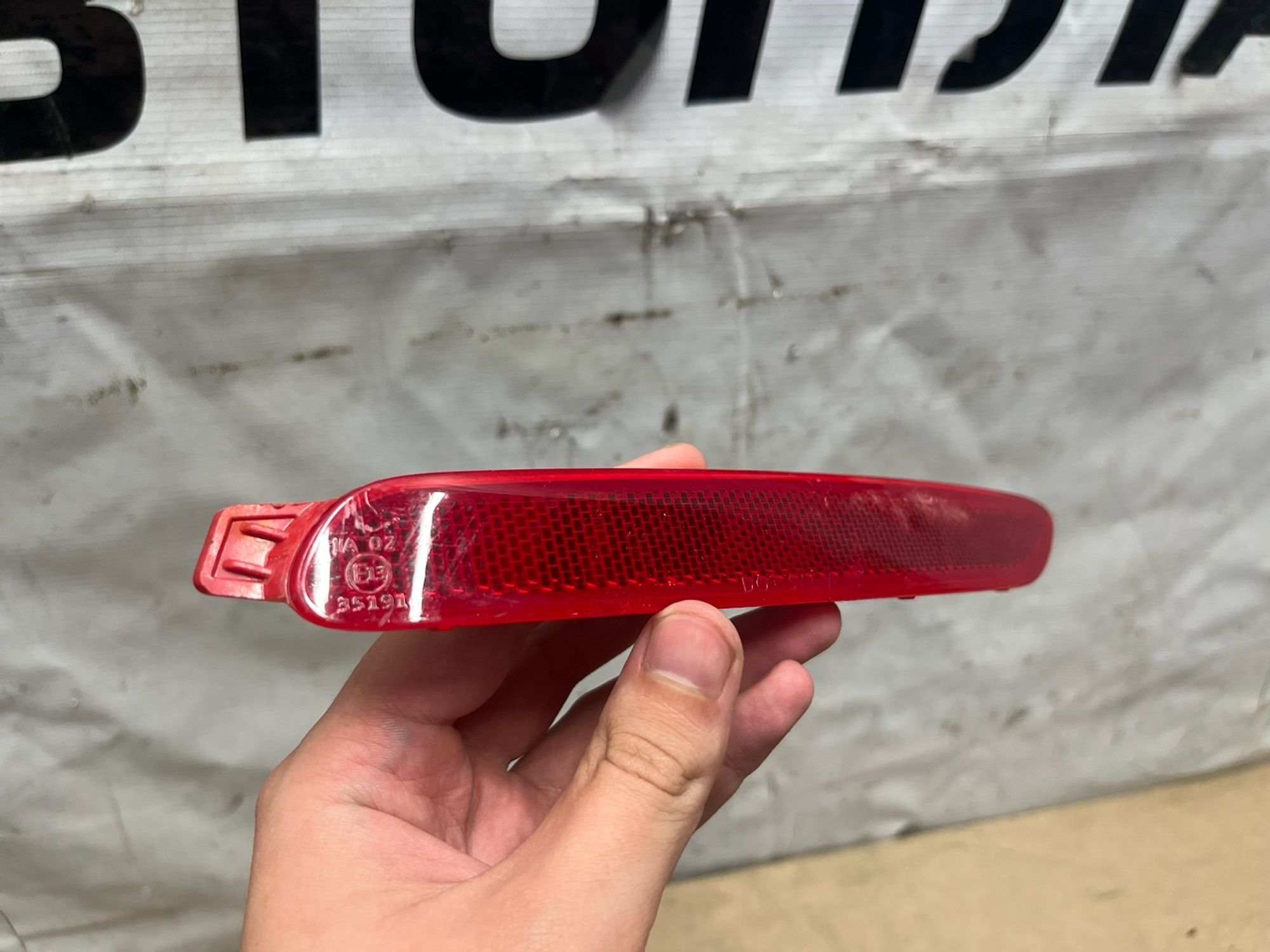 https://gcs.partsauto.market/rn-stockpro.appspot.com/thmbs/userImages/74b999aff9da8d5a09f9ff26dc196135/part/d9f7f320-7a49-43b2-b870-b79423b93a53_1750337166836.jpg