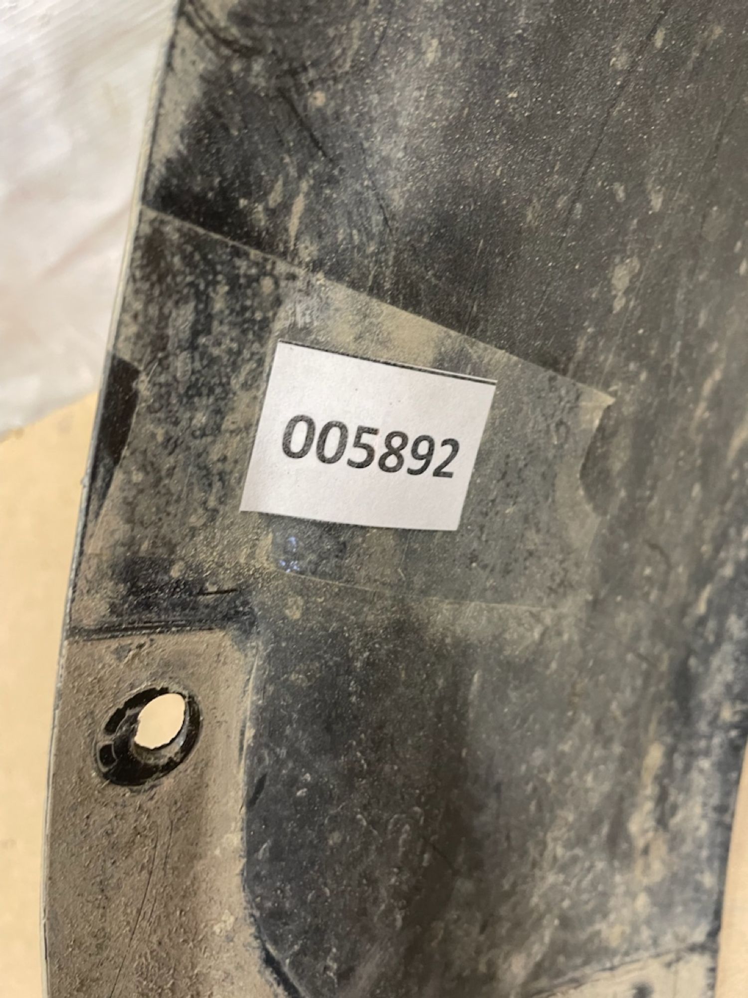 https://gcs.partsauto.market/rn-stockpro.appspot.com/thmbs/userImages/74b999aff9da8d5a09f9ff26dc196135/part/dace278d-aaa8-49f9-ae5f-93eb1e588d0c_1735993231400.jpg