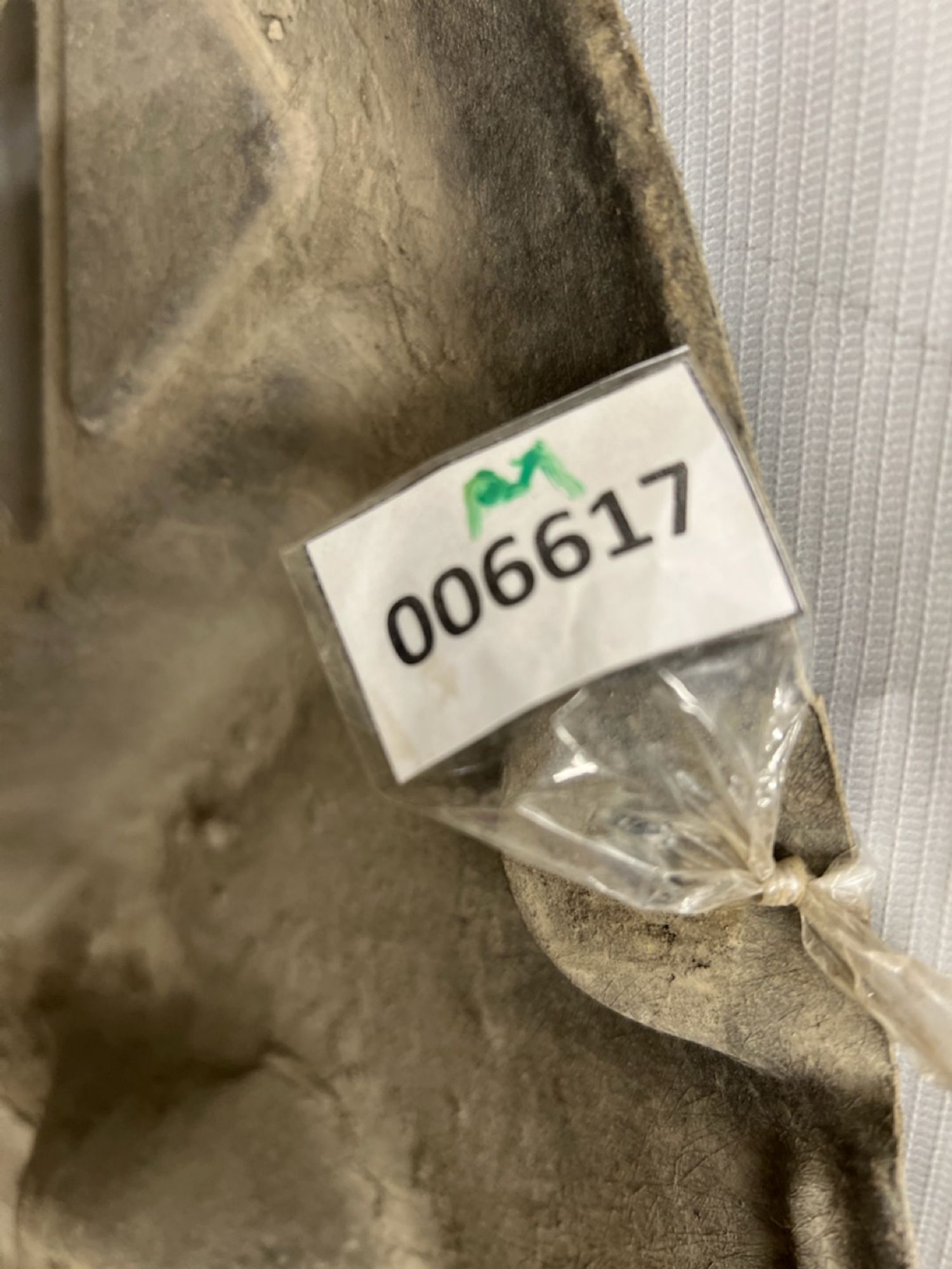 https://gcs.partsauto.market/rn-stockpro.appspot.com/thmbs/userImages/74b999aff9da8d5a09f9ff26dc196135/part/dc233694-21bd-4c88-8bec-9a62d4b99824_1744307804473.jpg
