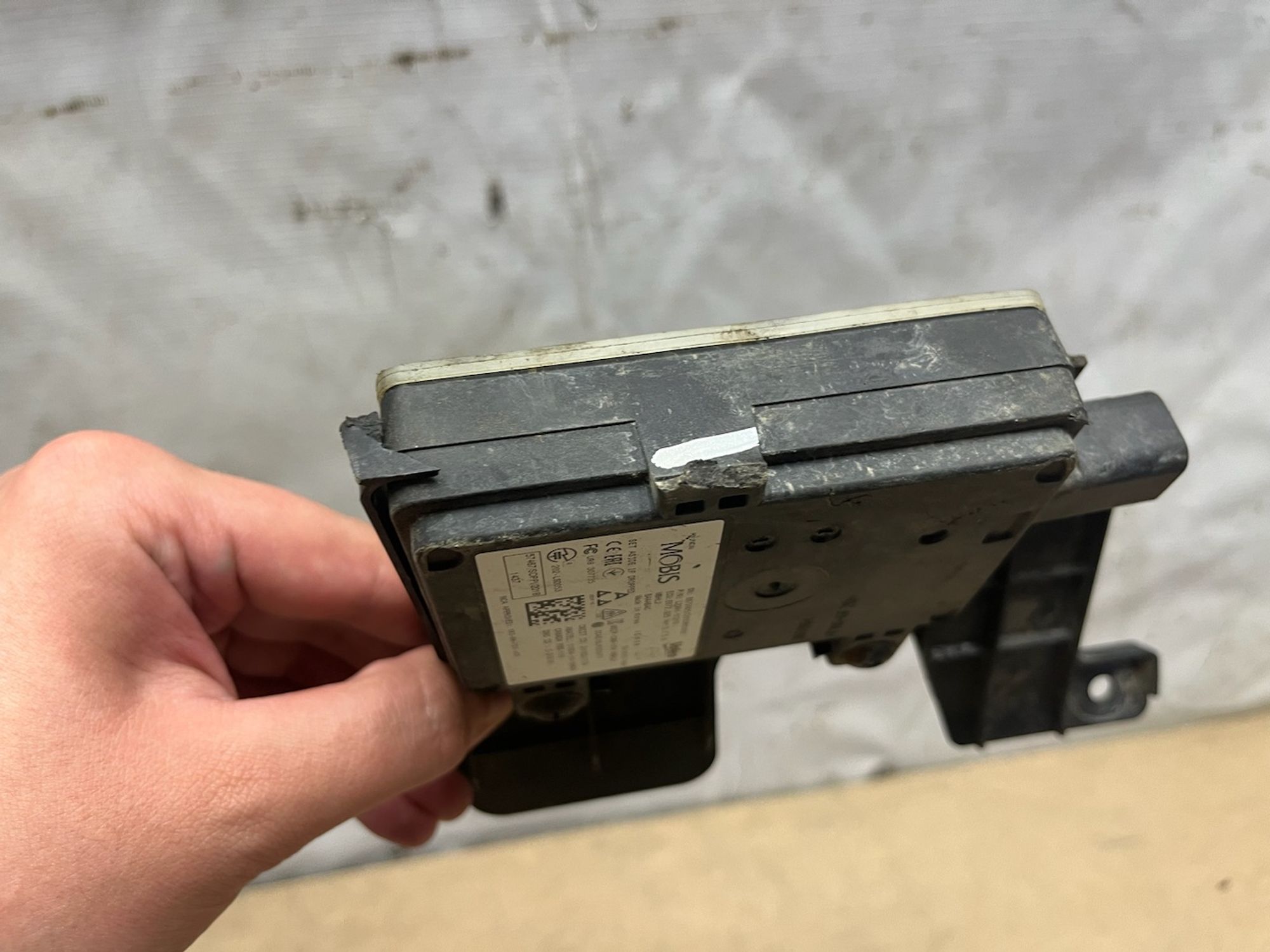 https://gcs.partsauto.market/rn-stockpro.appspot.com/thmbs/userImages/74b999aff9da8d5a09f9ff26dc196135/part/dcd86b9a-fffd-46cd-bb8a-1dc2869d9e76_1750401016377.jpg