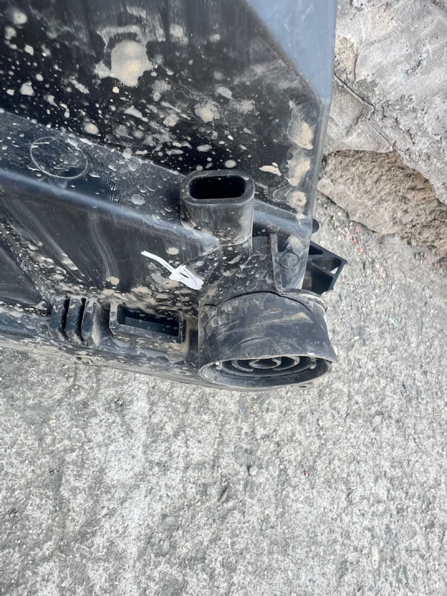 https://gcs.partsauto.market/rn-stockpro.appspot.com/thmbs/userImages/74b999aff9da8d5a09f9ff26dc196135/part/dd20adcc-016b-461f-a1f5-c01a930b1ee3_1750344351013.jpg