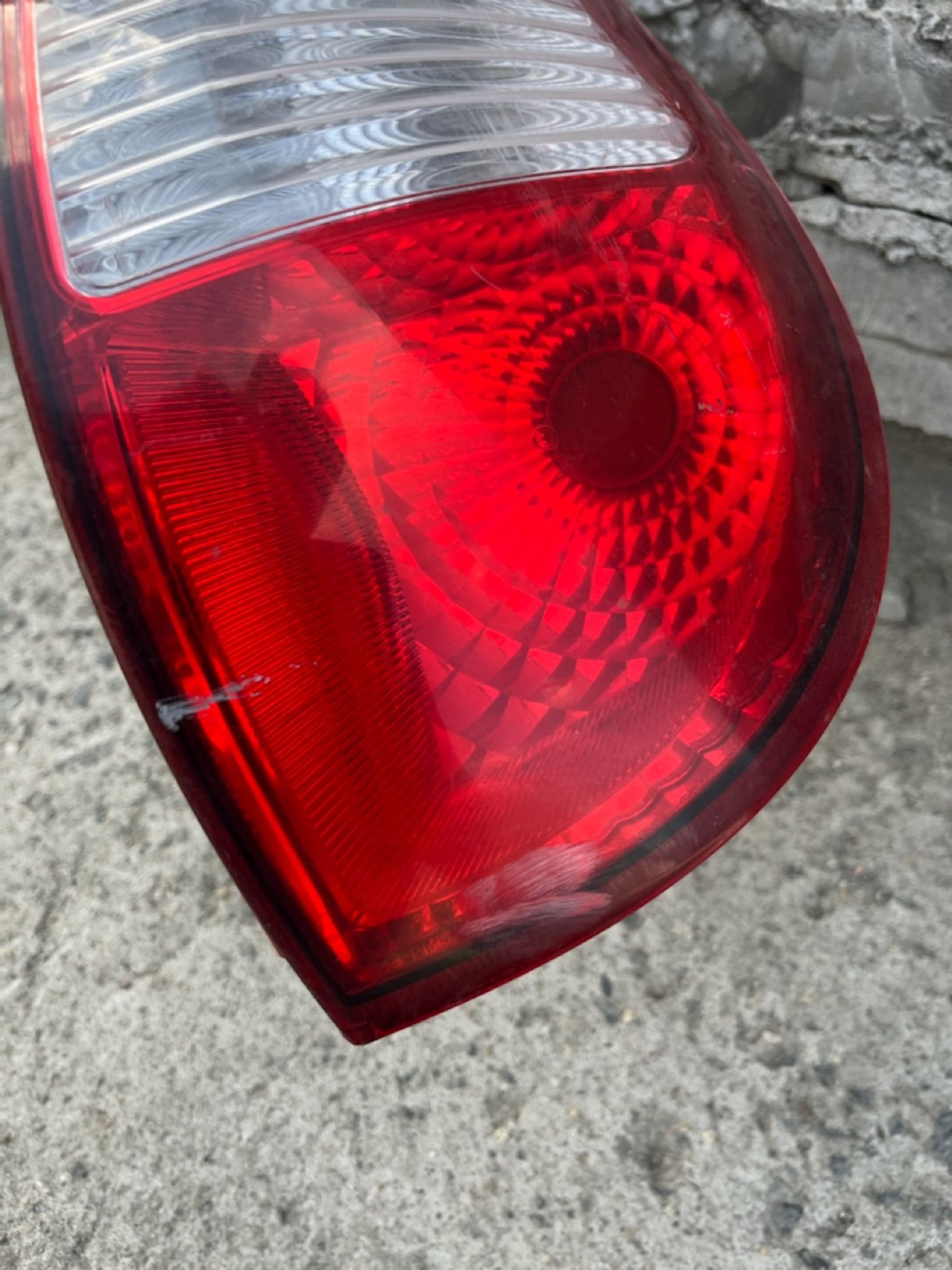 https://gcs.partsauto.market/rn-stockpro.appspot.com/thmbs/userImages/74b999aff9da8d5a09f9ff26dc196135/part/ddb606de-7f83-4fc5-ba3b-9fa66aa77374_1747397310375.jpg