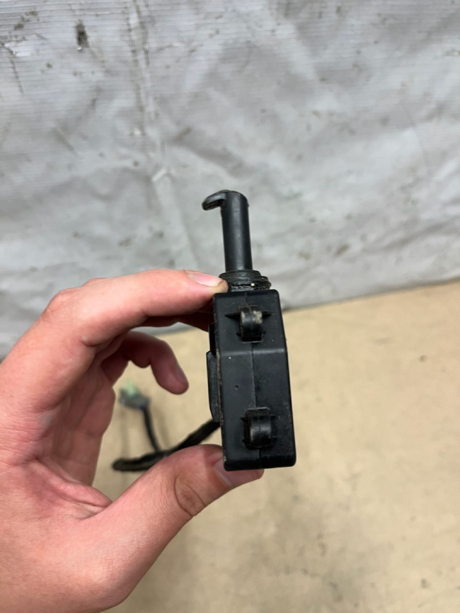 https://gcs.partsauto.market/rn-stockpro.appspot.com/thmbs/userImages/74b999aff9da8d5a09f9ff26dc196135/part/e0ebae80-8d4f-45cb-adc3-606dabaeb888_1750336376605.jpg