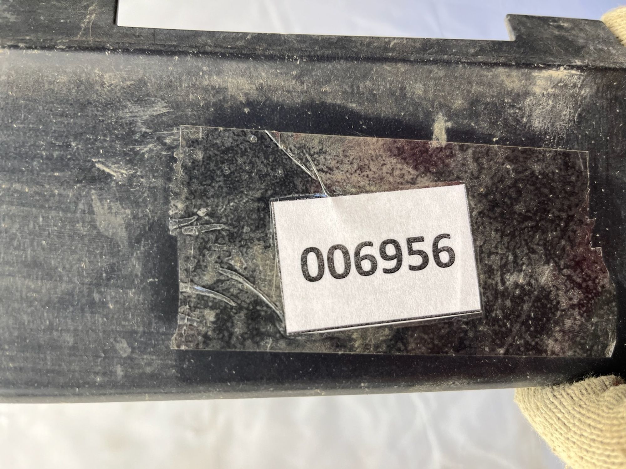 https://gcs.partsauto.market/rn-stockpro.appspot.com/thmbs/userImages/74b999aff9da8d5a09f9ff26dc196135/part/e1f5a57c-cf02-4a09-82e5-9127c250c070_1746013397479.jpg