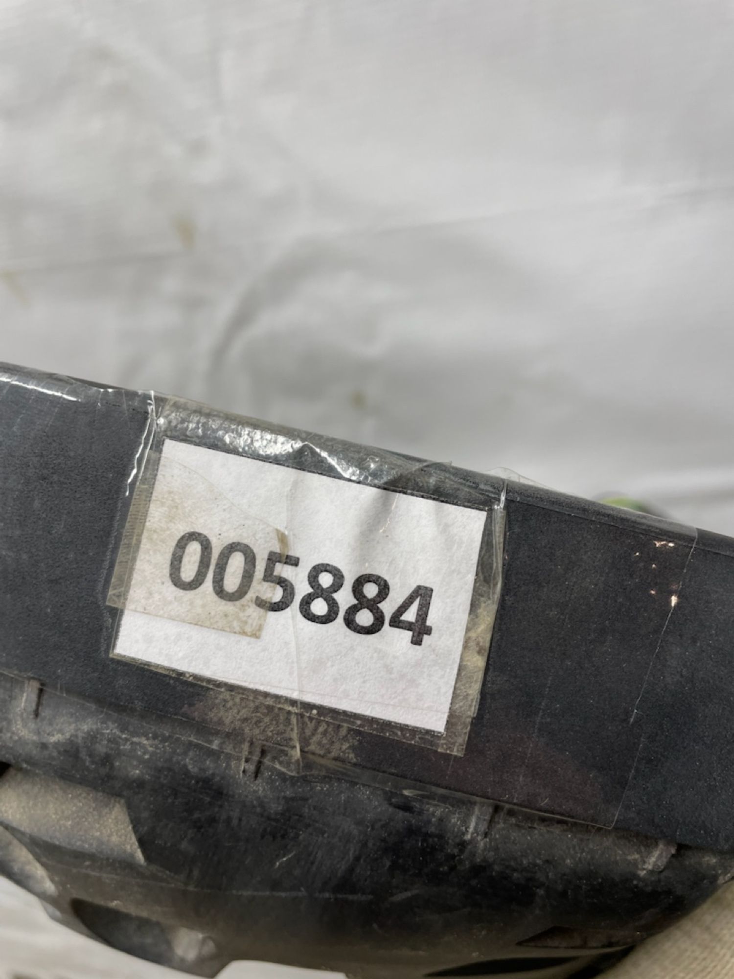 https://gcs.partsauto.market/rn-stockpro.appspot.com/thmbs/userImages/74b999aff9da8d5a09f9ff26dc196135/part/e20de0ab-25c2-4f68-89b9-27c79c630420_1736424503093.jpg