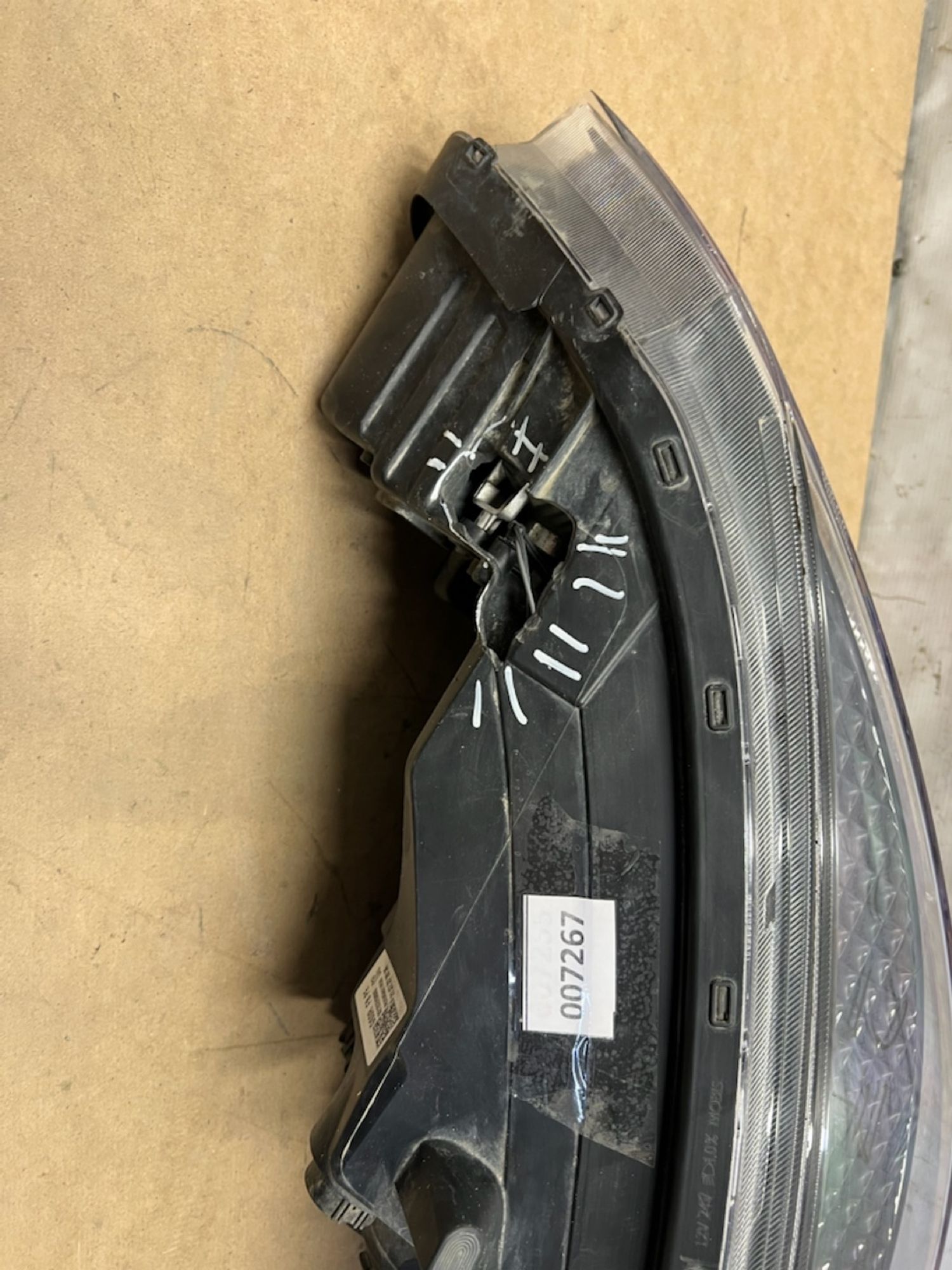 https://gcs.partsauto.market/rn-stockpro.appspot.com/thmbs/userImages/74b999aff9da8d5a09f9ff26dc196135/part/e260a296-7b59-4e9f-95f5-a139543c4c63_1747764668792.jpg