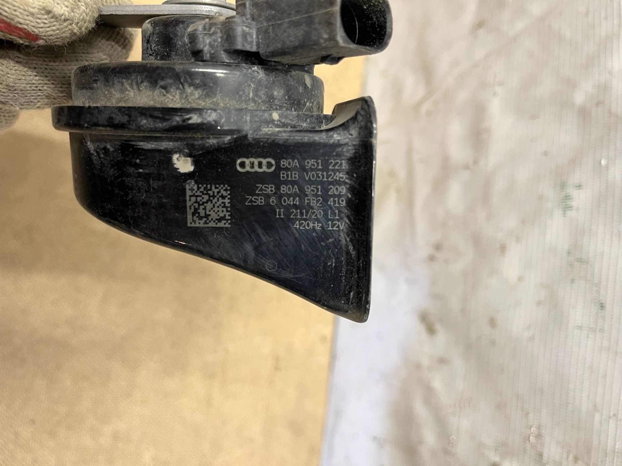 https://gcs.partsauto.market/rn-stockpro.appspot.com/thmbs/userImages/74b999aff9da8d5a09f9ff26dc196135/part/e294381f-6236-4677-8c4f-edb45fd14a7e_1745401303249.jpg