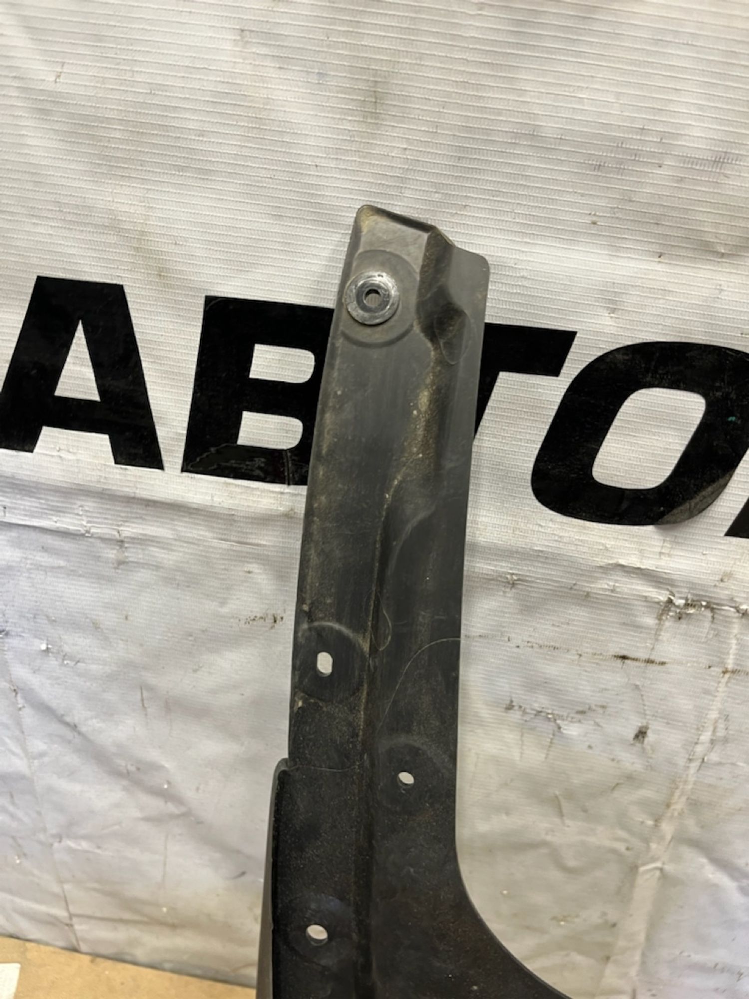 https://gcs.partsauto.market/rn-stockpro.appspot.com/thmbs/userImages/74b999aff9da8d5a09f9ff26dc196135/part/e626e381-68d3-46fa-b055-e73b3788be0d_1747914866398.jpg
