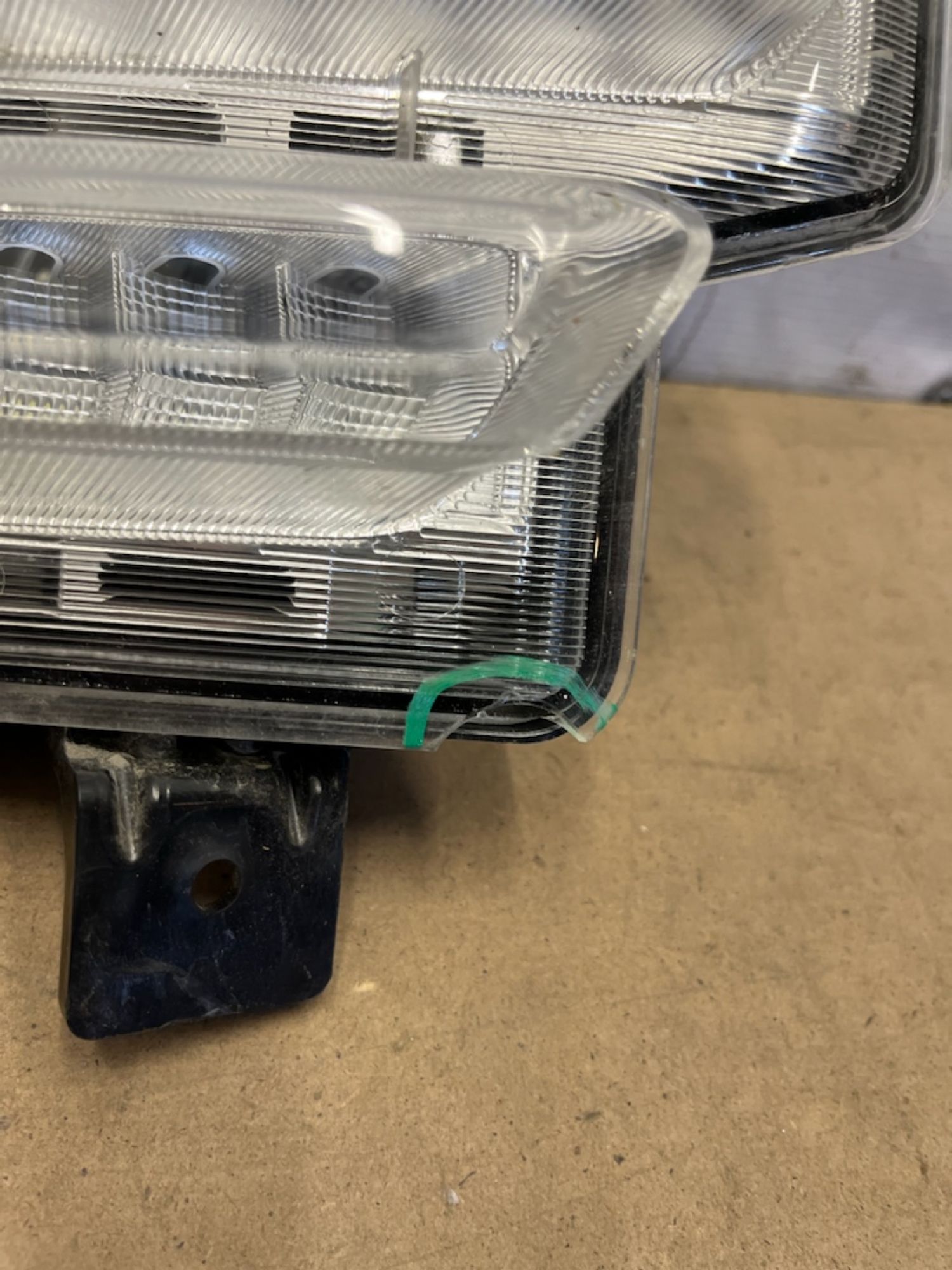 https://gcs.partsauto.market/rn-stockpro.appspot.com/thmbs/userImages/74b999aff9da8d5a09f9ff26dc196135/part/e660052c-1223-4611-826b-7b67e251e7a2_1750331711506.jpg