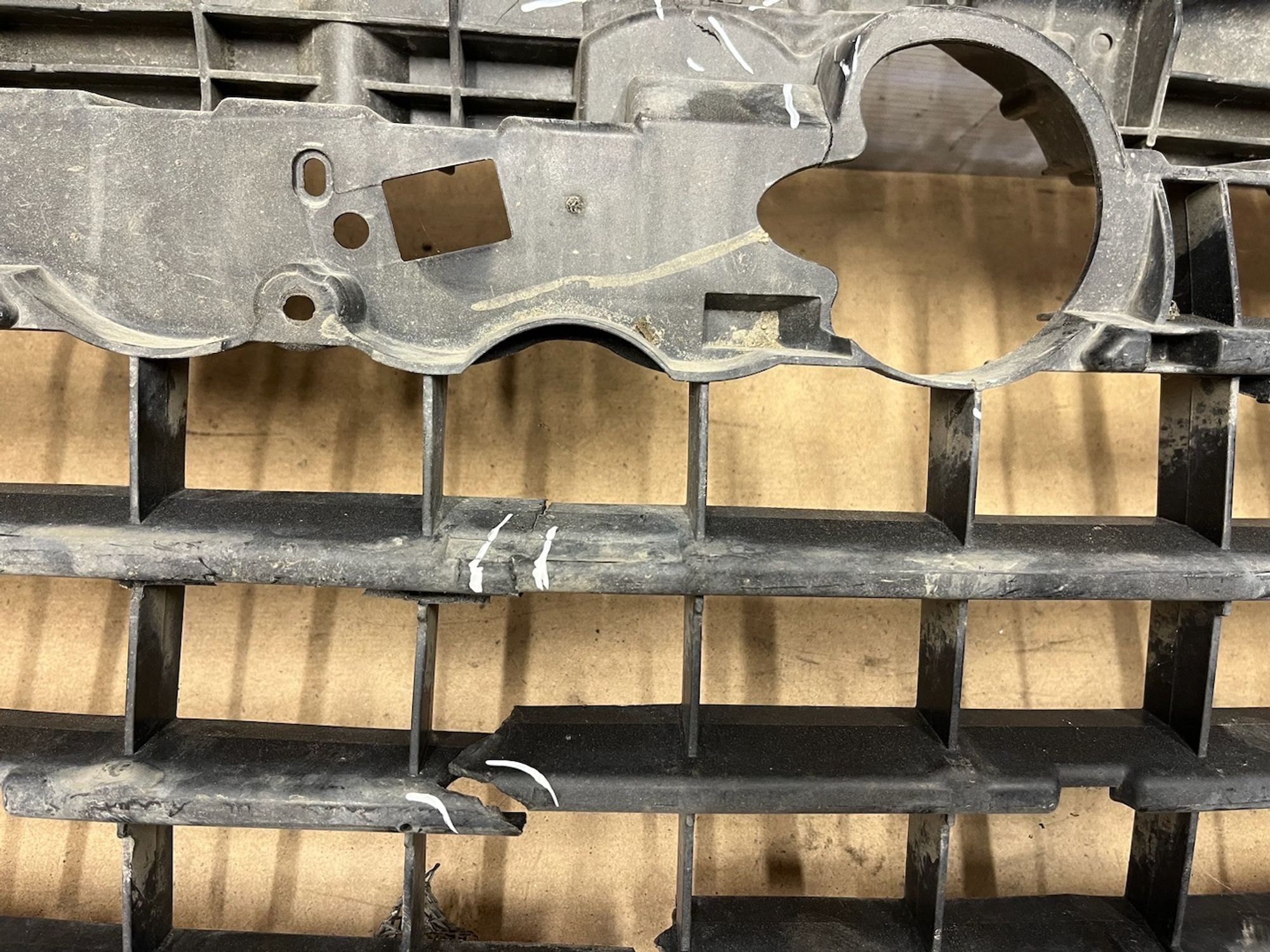 https://gcs.partsauto.market/rn-stockpro.appspot.com/thmbs/userImages/74b999aff9da8d5a09f9ff26dc196135/part/e74a50a8-cb87-4d1a-a04b-66f47e7d99b8_1746011448564.jpg