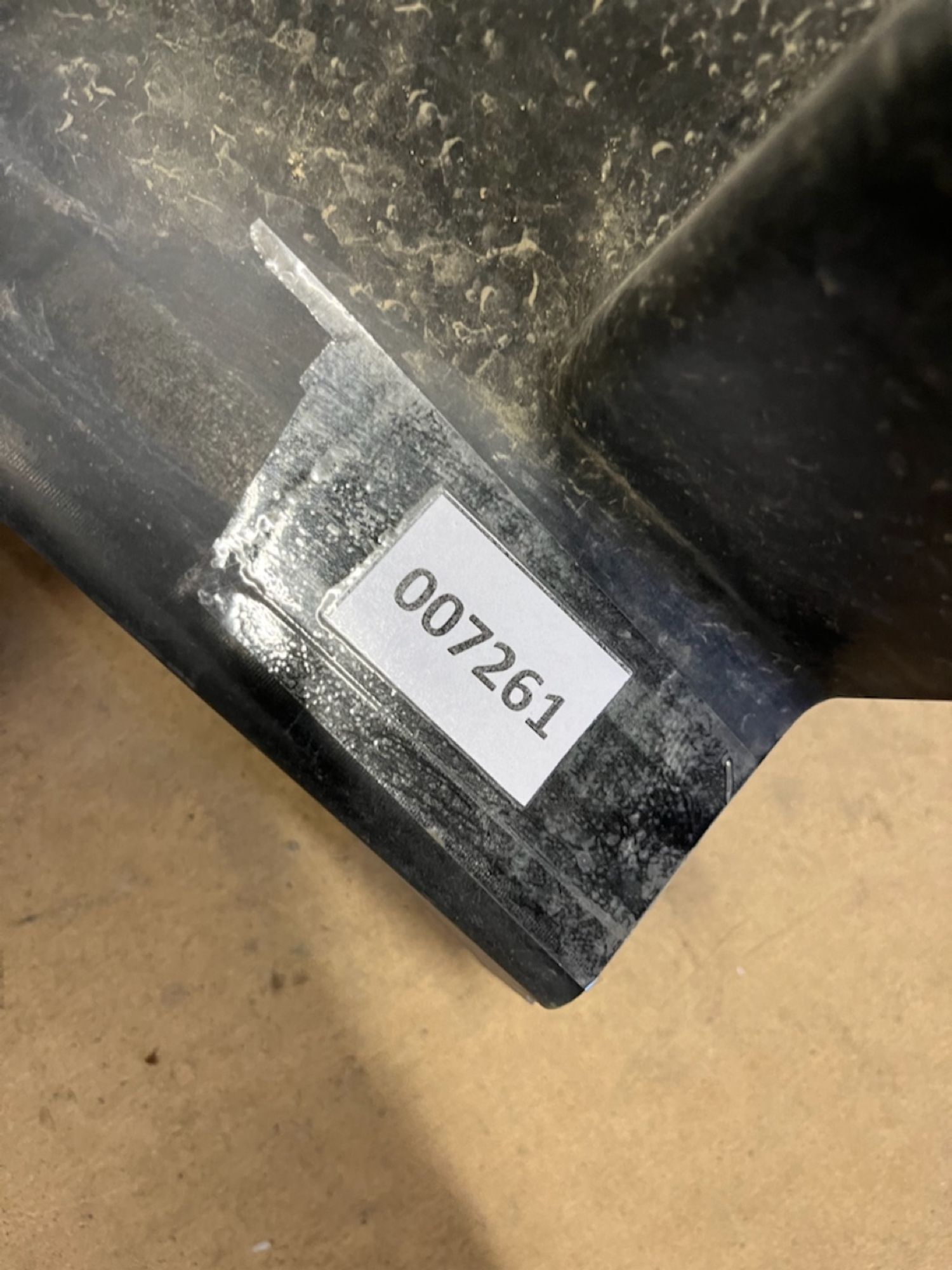 https://gcs.partsauto.market/rn-stockpro.appspot.com/thmbs/userImages/74b999aff9da8d5a09f9ff26dc196135/part/e7857483-a524-4531-ab88-0c480ad9a29a_1747915206544.jpg