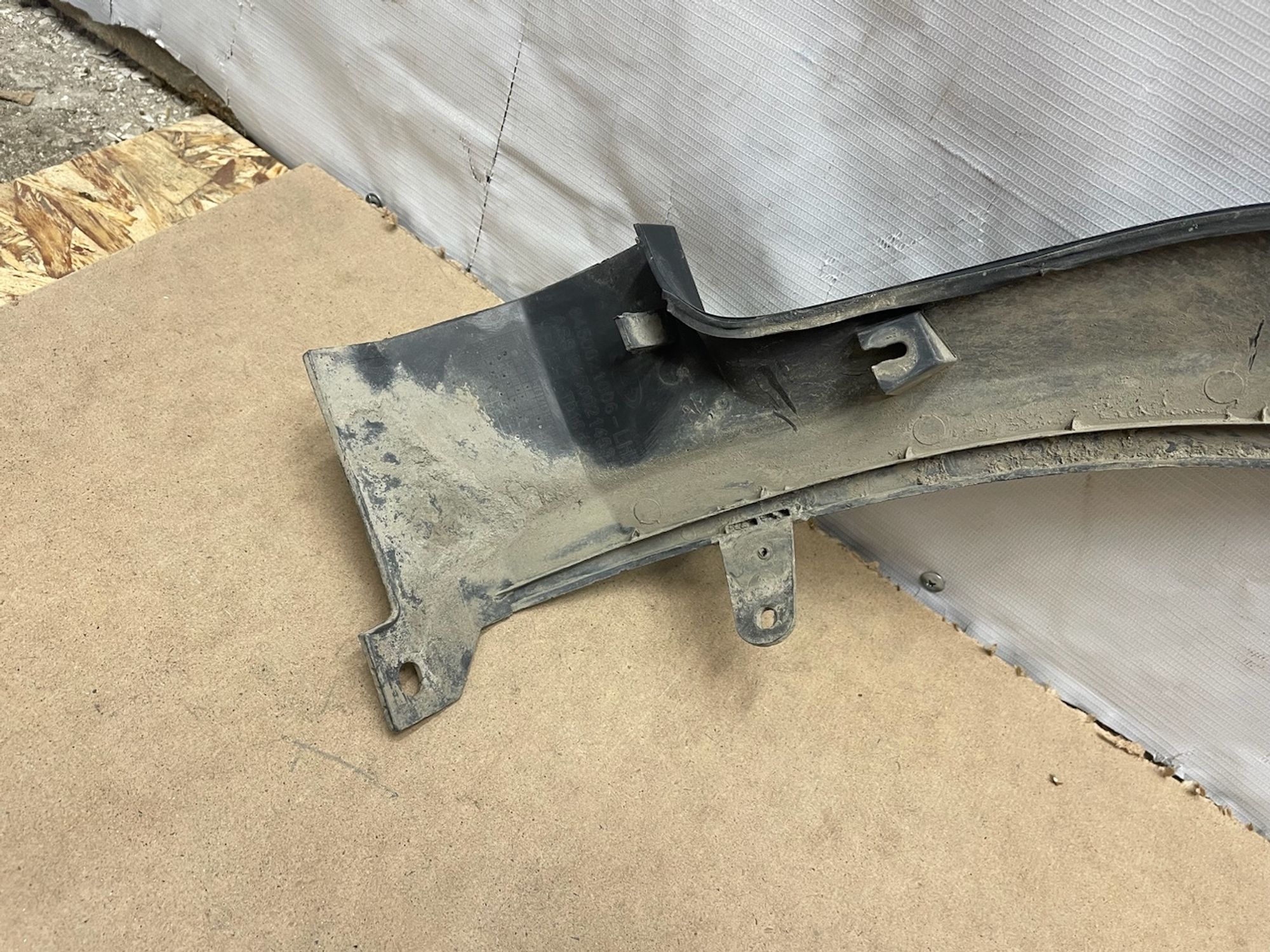 https://gcs.partsauto.market/rn-stockpro.appspot.com/thmbs/userImages/74b999aff9da8d5a09f9ff26dc196135/part/e89f470e-6570-4533-b567-3850ba9326c2_1732967190597.jpg
