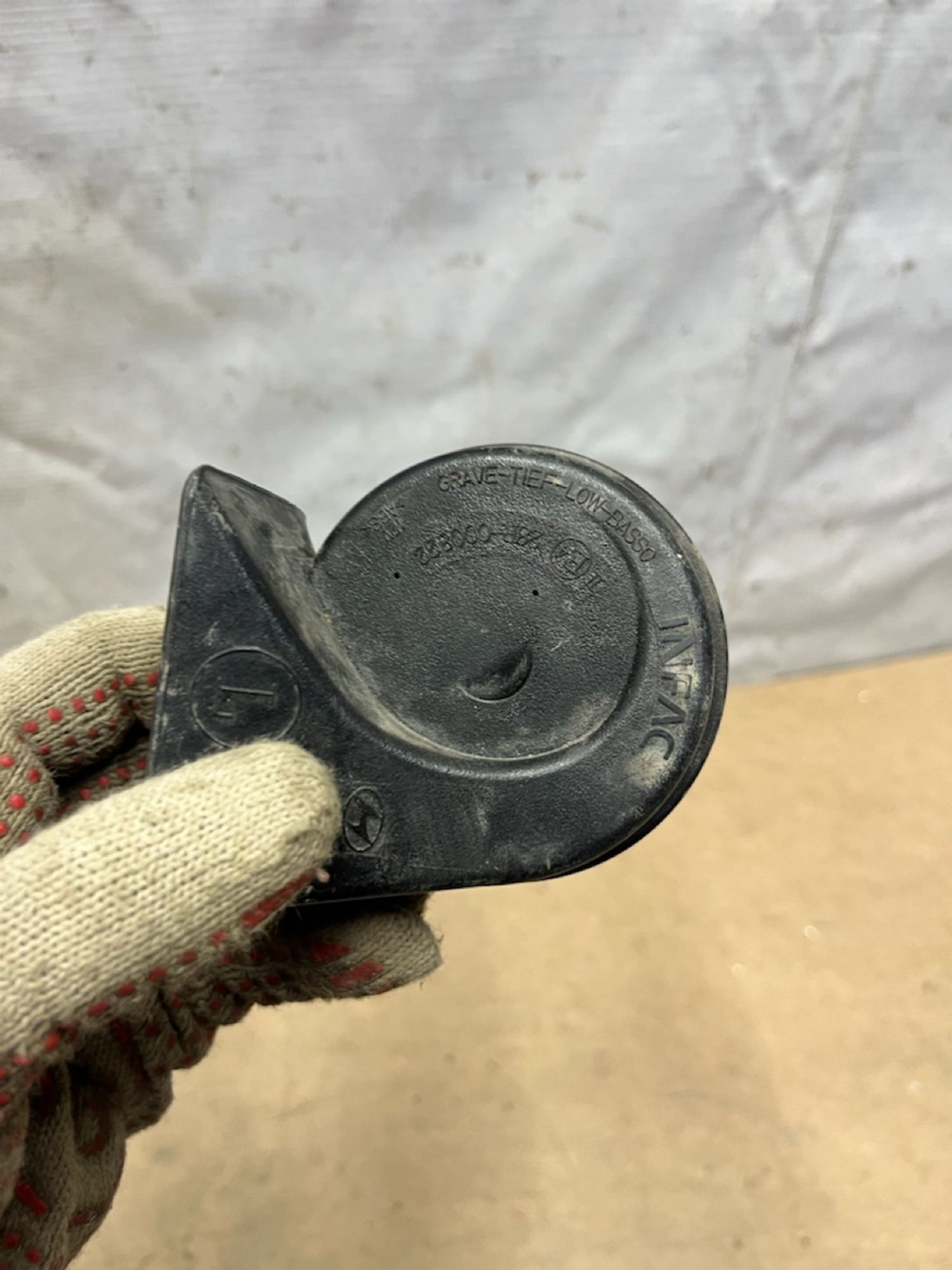 https://gcs.partsauto.market/rn-stockpro.appspot.com/thmbs/userImages/74b999aff9da8d5a09f9ff26dc196135/part/e9a063be-fc7f-4106-8204-eec327bd9abc_1747219496198.jpg