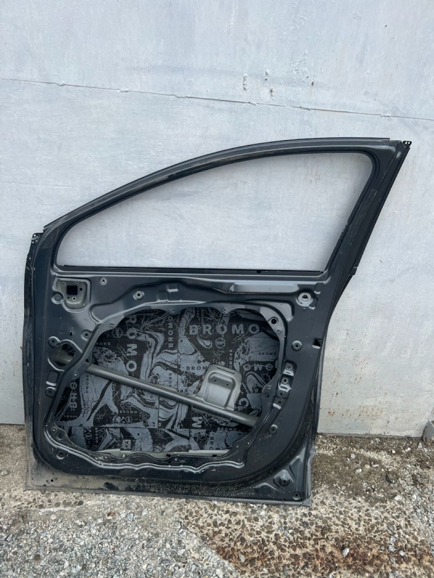 https://gcs.partsauto.market/rn-stockpro.appspot.com/thmbs/userImages/74b999aff9da8d5a09f9ff26dc196135/part/ea877aa2-e094-42df-ad66-540125a2c1ba_1744823385566.jpg