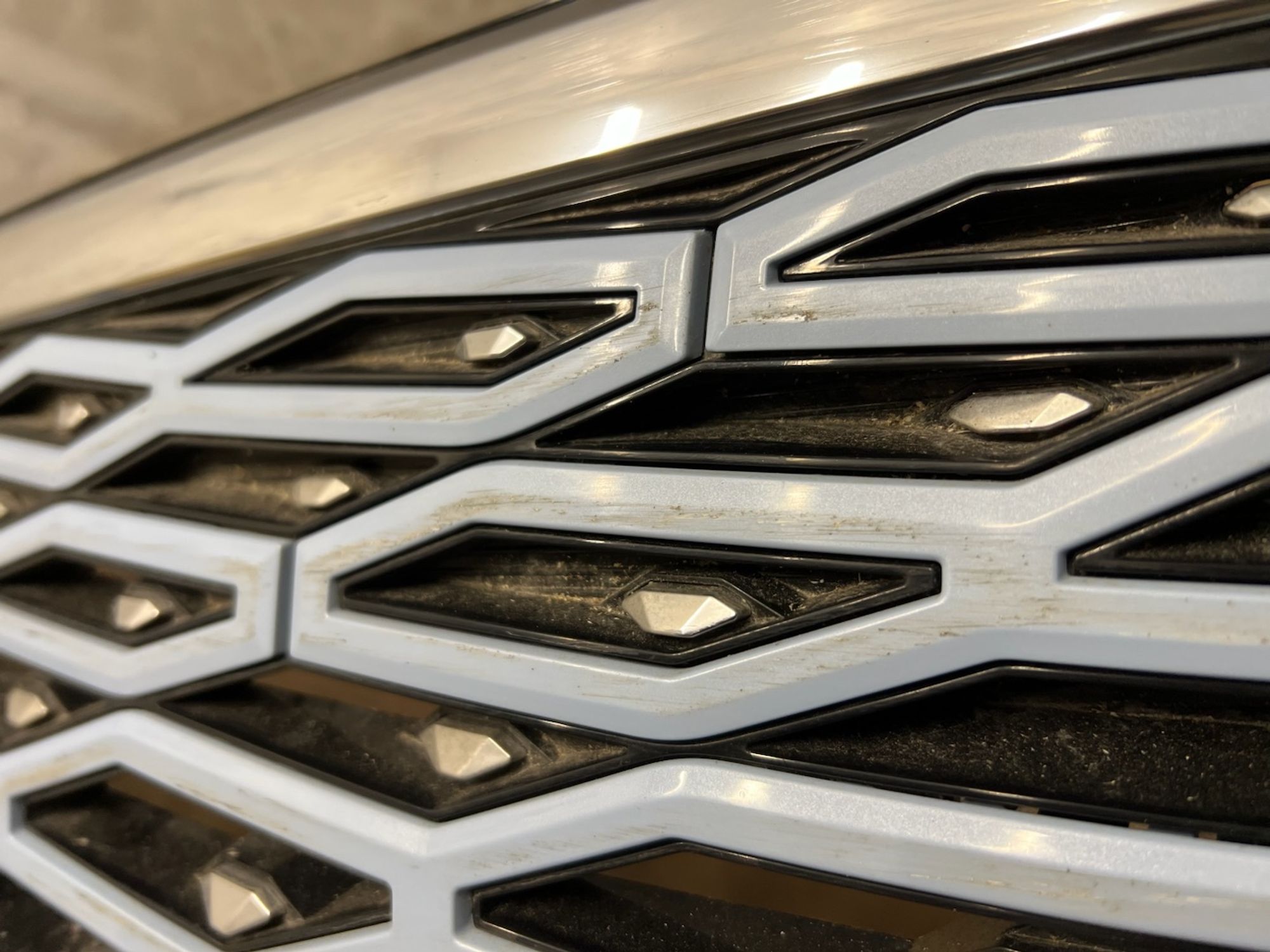 https://gcs.partsauto.market/rn-stockpro.appspot.com/thmbs/userImages/74b999aff9da8d5a09f9ff26dc196135/part/f001d20e-c697-4e94-948f-d47d84334fb3_1744305462491.jpg