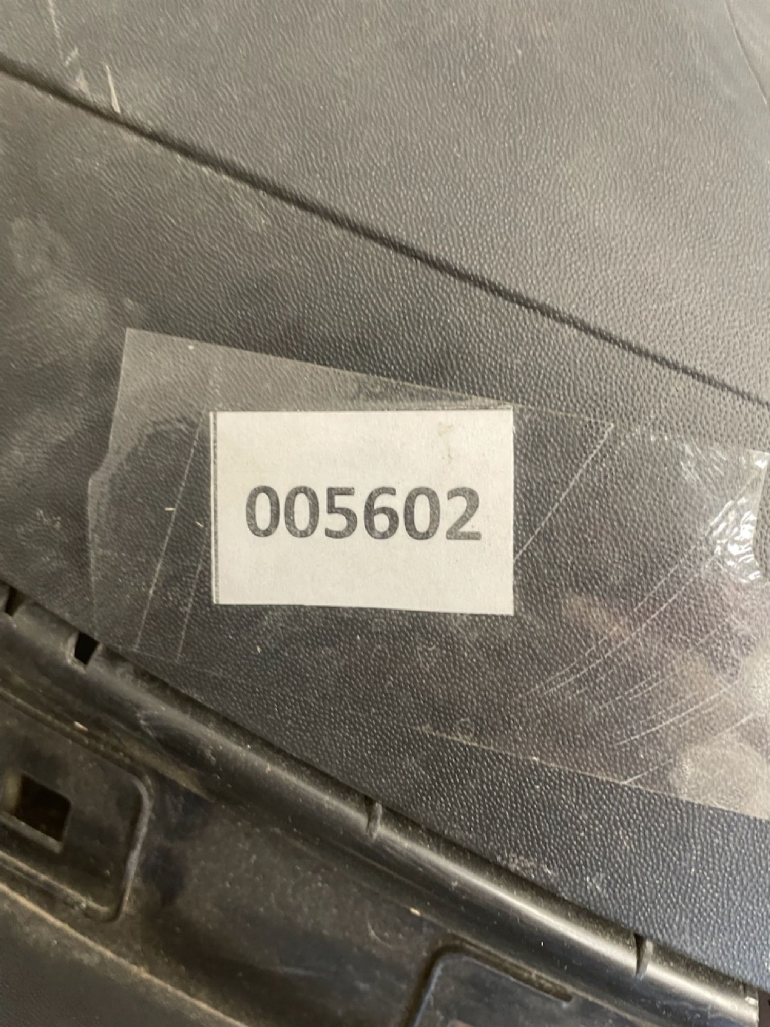 https://gcs.partsauto.market/rn-stockpro.appspot.com/thmbs/userImages/74b999aff9da8d5a09f9ff26dc196135/part/f5579c4e-2050-450d-867e-0e6b5a4c7d06_1732702994620.jpg
