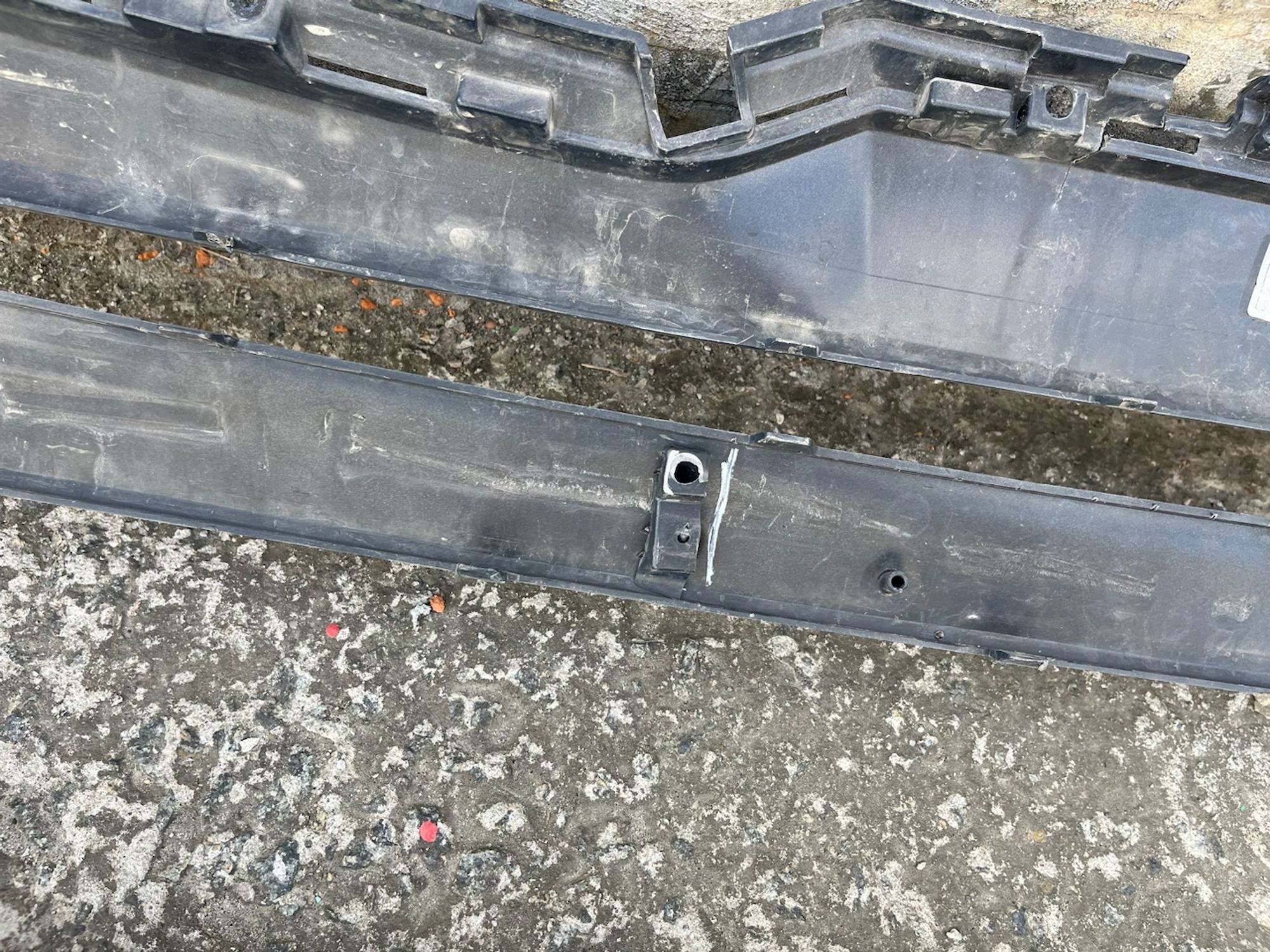 https://gcs.partsauto.market/rn-stockpro.appspot.com/thmbs/userImages/74b999aff9da8d5a09f9ff26dc196135/part/f57afdaf-be47-4acc-a3b5-2dfd917a95e7_1748002769976.jpg
