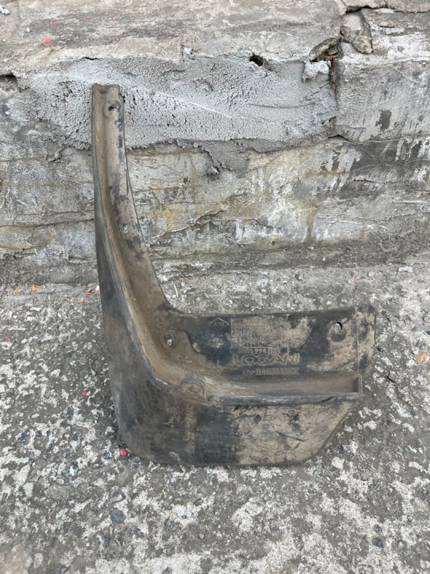 https://gcs.partsauto.market/rn-stockpro.appspot.com/thmbs/userImages/74b999aff9da8d5a09f9ff26dc196135/part/f5c777db-55a4-4b60-90ec-f7e4947bfd32_1748086467252.jpg