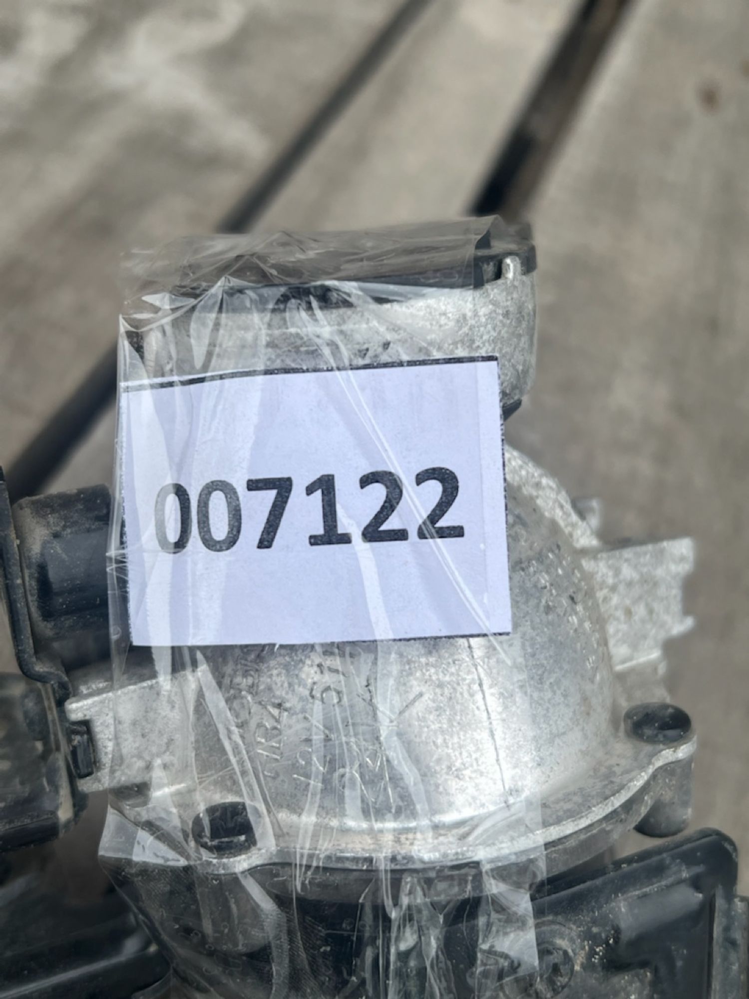 https://gcs.partsauto.market/rn-stockpro.appspot.com/thmbs/userImages/74b999aff9da8d5a09f9ff26dc196135/part/f6be1341-7290-4615-bda9-67d4035d77ea_1747243038370.jpg
