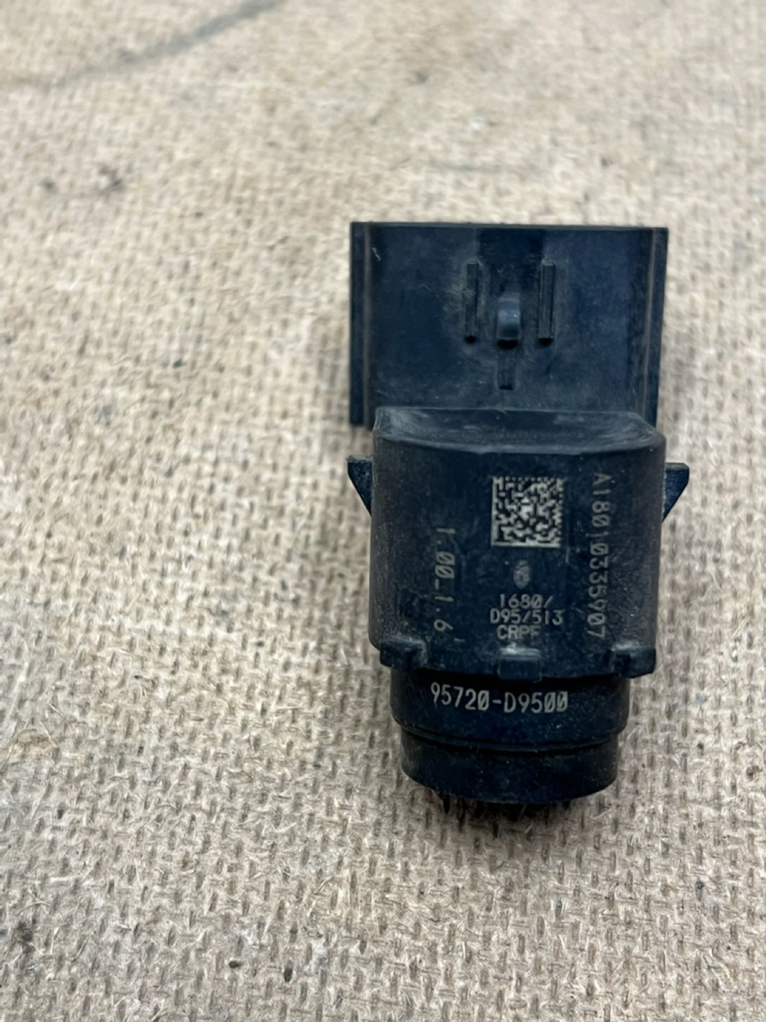 https://gcs.partsauto.market/rn-stockpro.appspot.com/thmbs/userImages/74b999aff9da8d5a09f9ff26dc196135/part/f81abbab-b960-4937-bb6b-3198fe200b9c_1745689886522.jpg