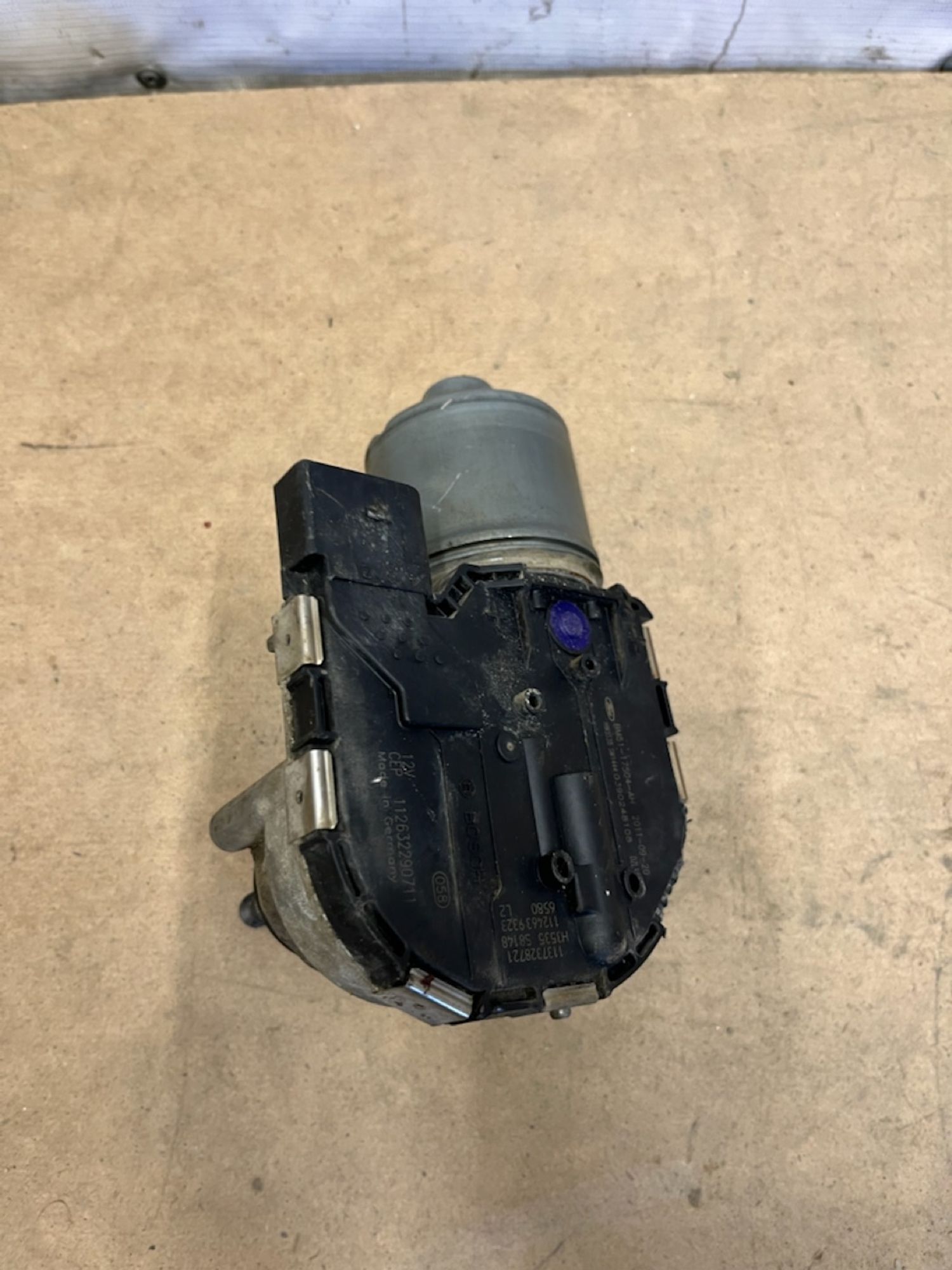 https://gcs.partsauto.market/rn-stockpro.appspot.com/thmbs/userImages/74b999aff9da8d5a09f9ff26dc196135/part/f926f712-df26-4b25-8989-43187a69f999_1750406632337.jpg