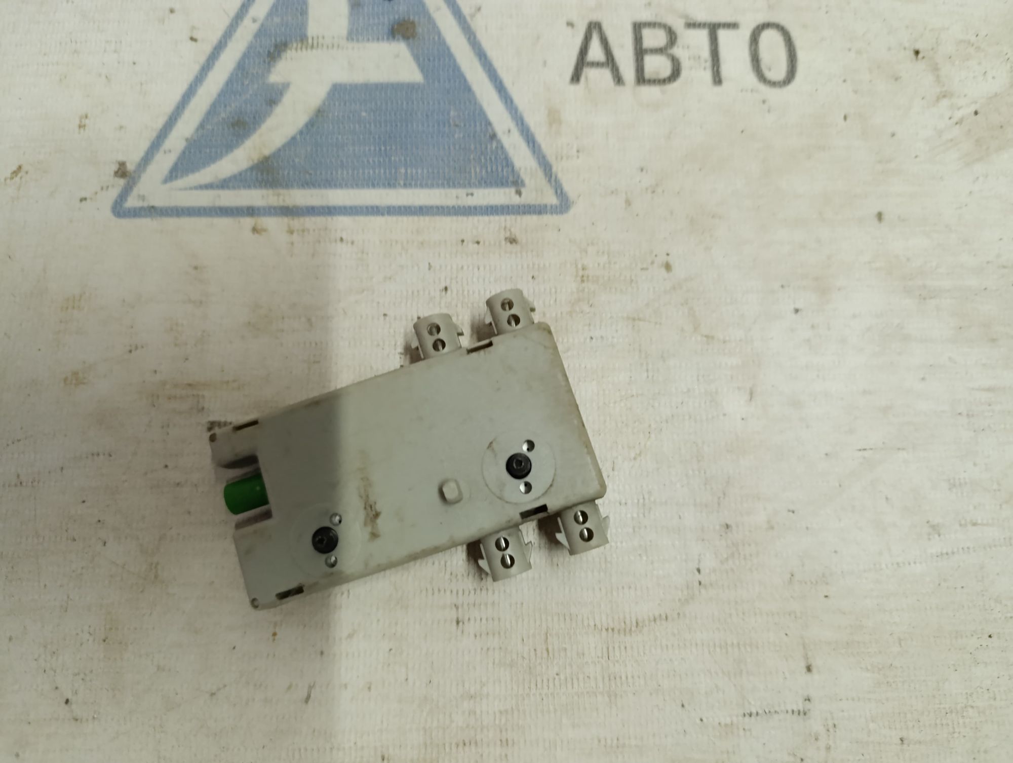 https://gcs.partsauto.market/rn-stockpro.appspot.com/thmbs/userImages/75d4474db864ee9a7db96475a931940e/part/6484066c-0a1b-470a-ba51-6dc77c11e773_1736764710201.jpg