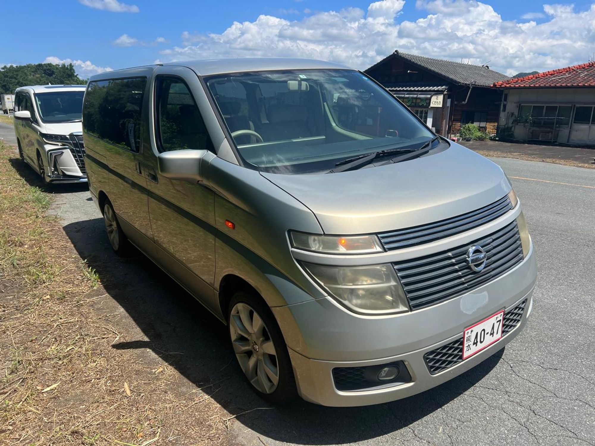 Nissan Elgrand II (E51) 2002