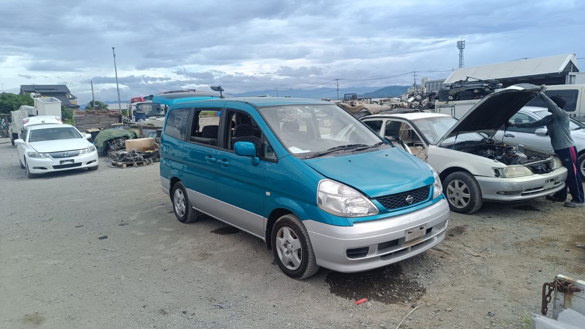 Nissan Serena II (C24) 2001