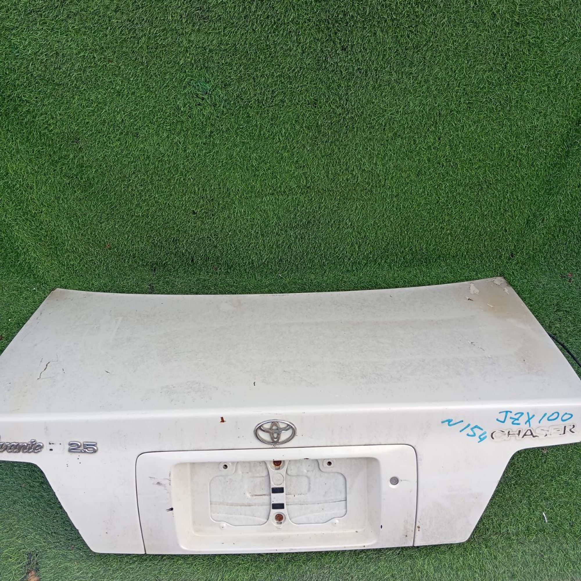 2341 Подкрылок F/R Toyota Cresta JZX100