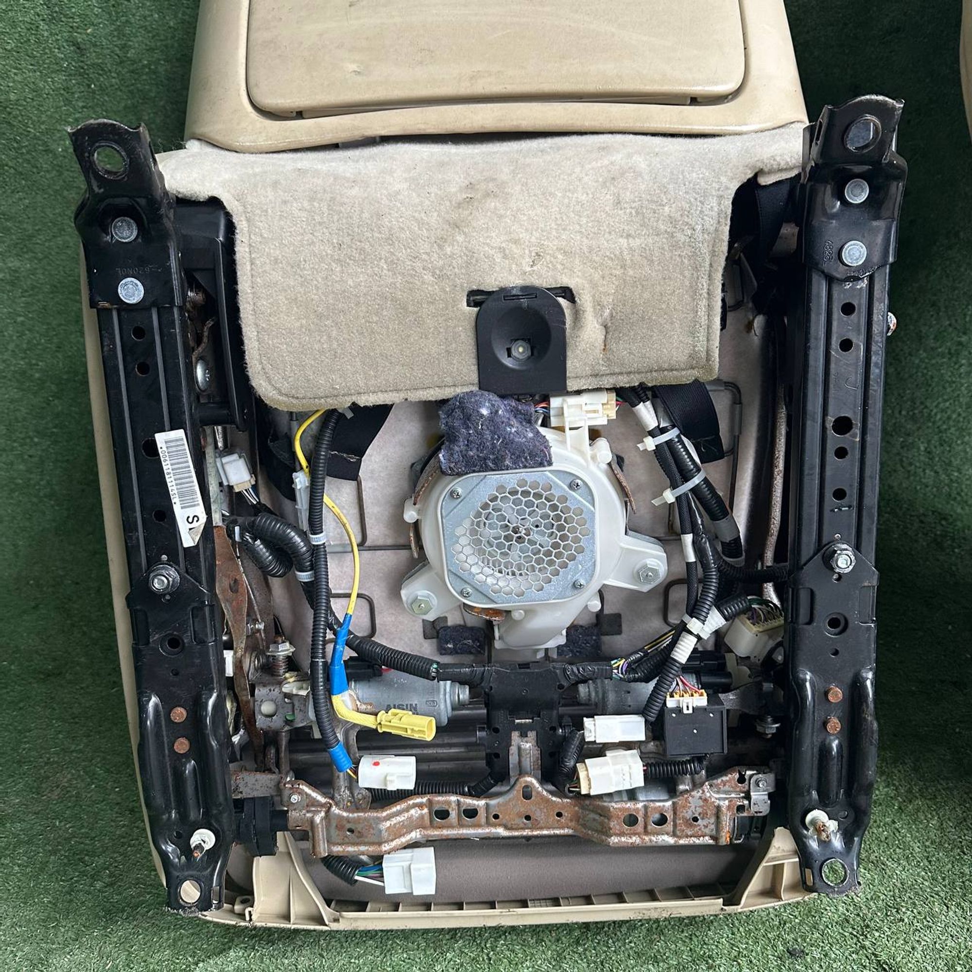 https://gcs.partsauto.market/rn-stockpro.appspot.com/thmbs/userImages/772e461030aea93f4dbb6447c0f924d3/part/116d343e-d17f-48fb-8462-cfc377c49a29_1737371211297.jpg