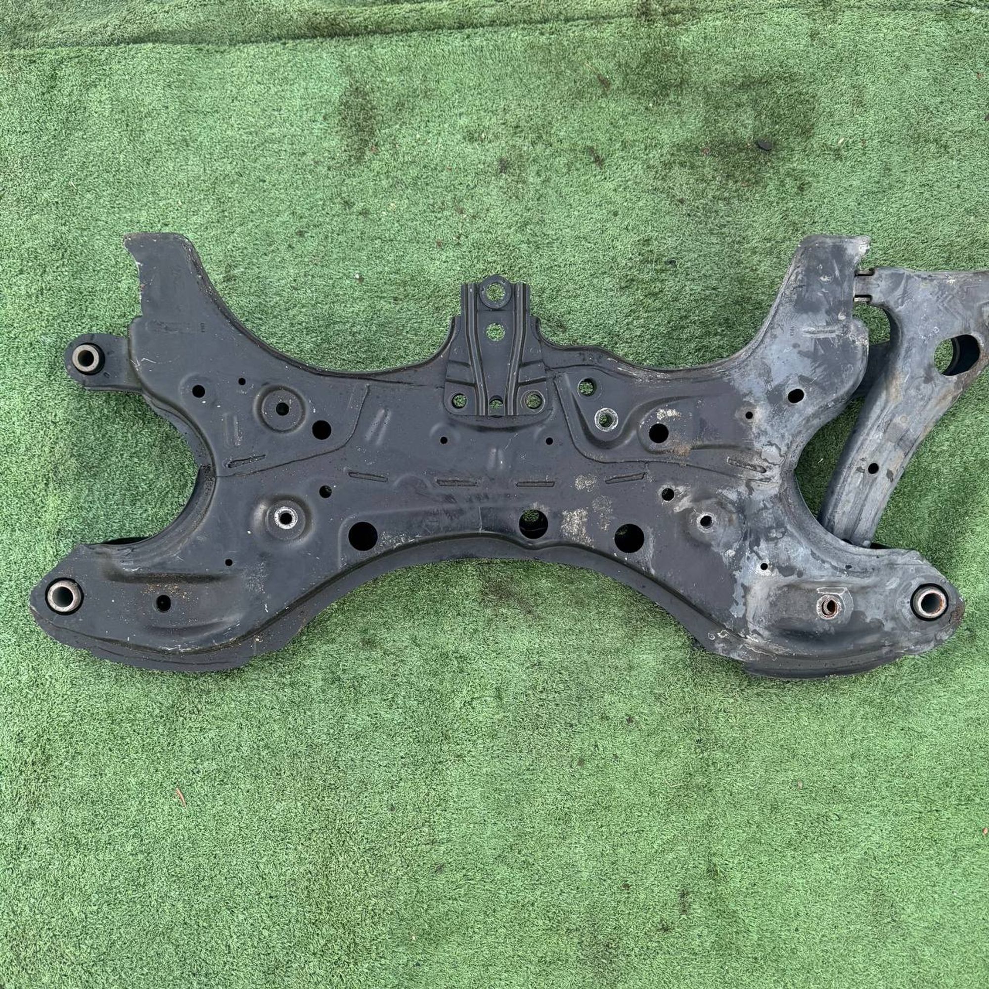 https://gcs.partsauto.market/rn-stockpro.appspot.com/thmbs/userImages/772e461030aea93f4dbb6447c0f924d3/part/240a1ec4-cff6-4506-a808-2c7205aaa61f_1734705246068.jpg