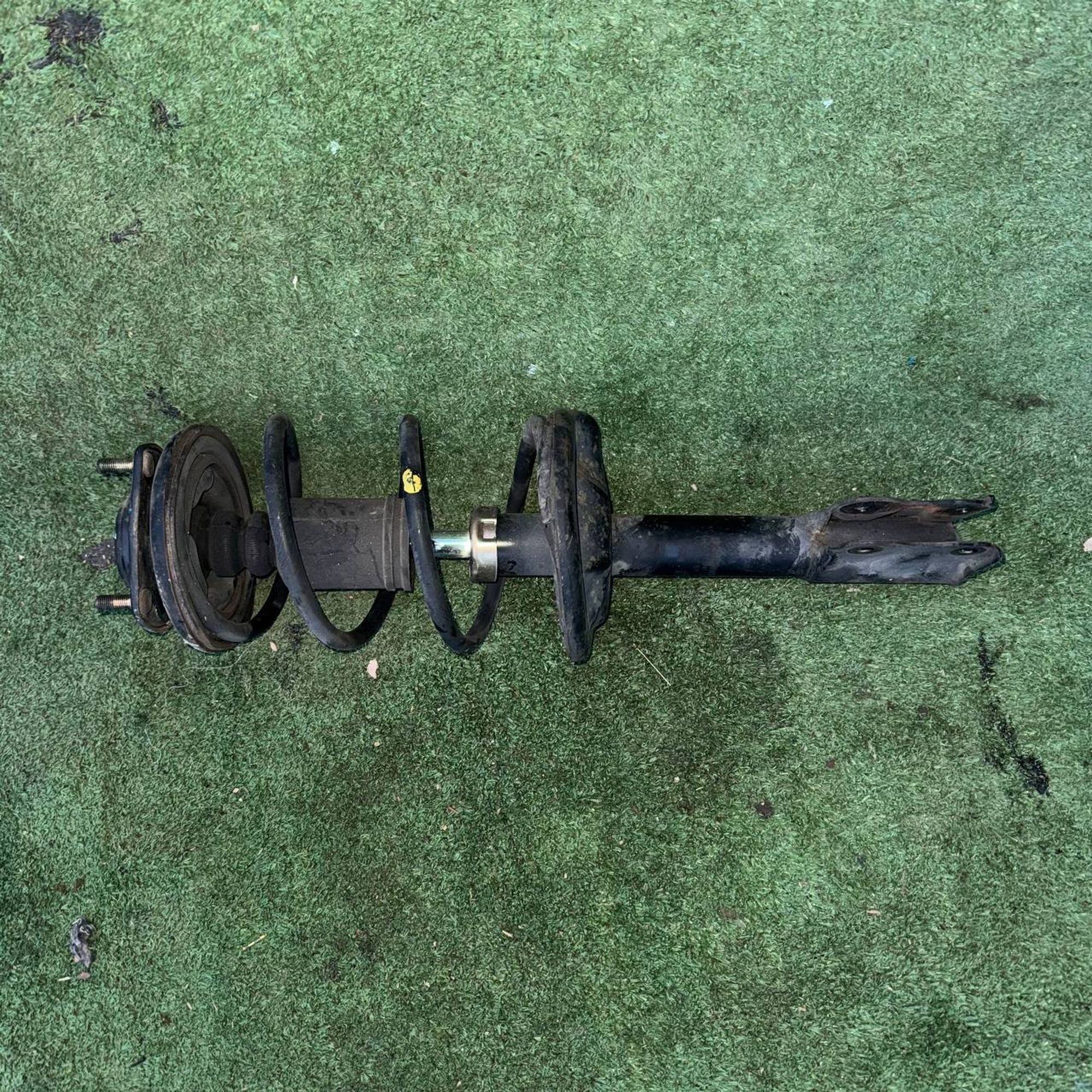 406 Стойка передняя Mitsubishi Colt Z23W