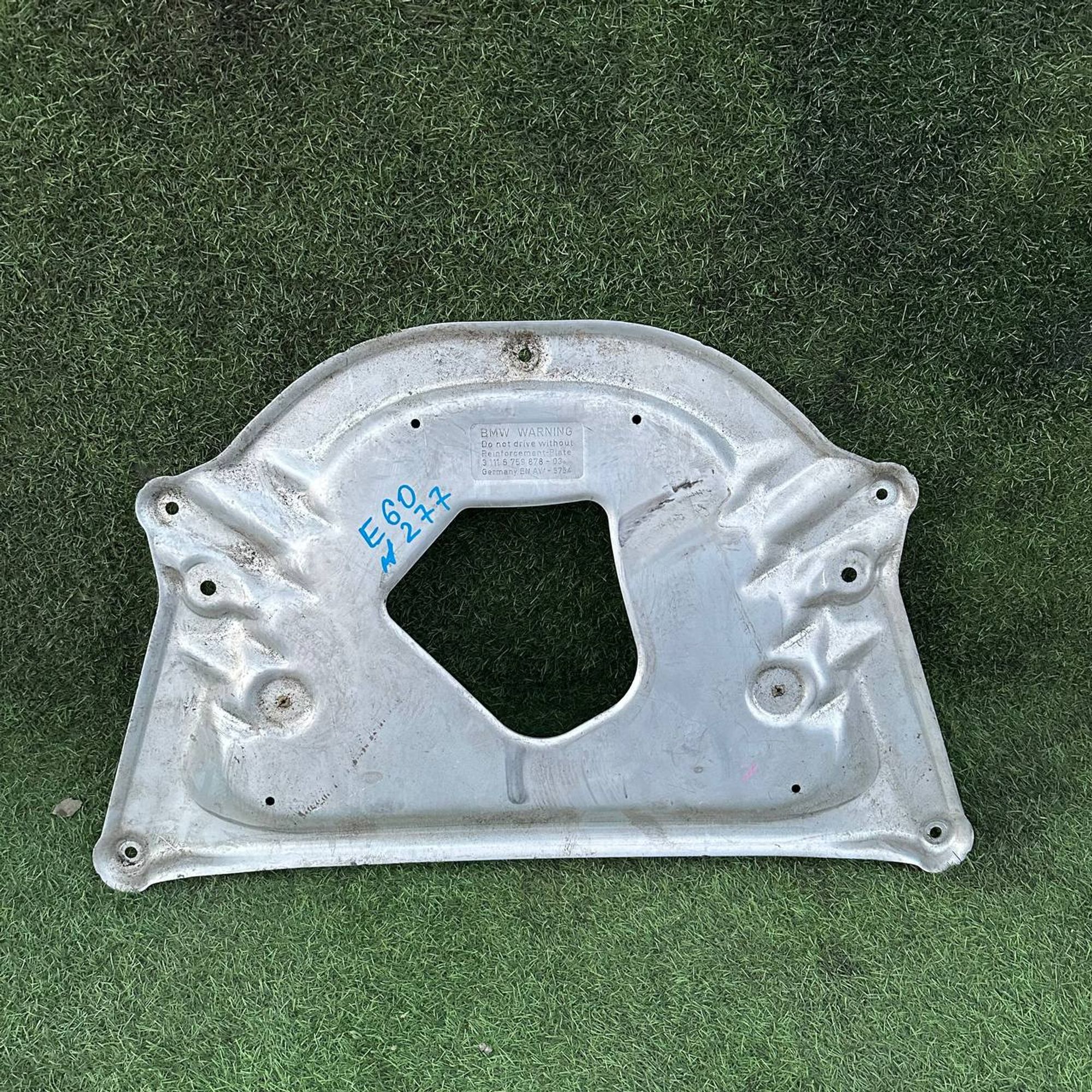 https://gcs.partsauto.market/rn-stockpro.appspot.com/thmbs/userImages/772e461030aea93f4dbb6447c0f924d3/part/2d35aaf7-bfc3-4c97-a6ac-cd713451ab85_1738131043925.jpg