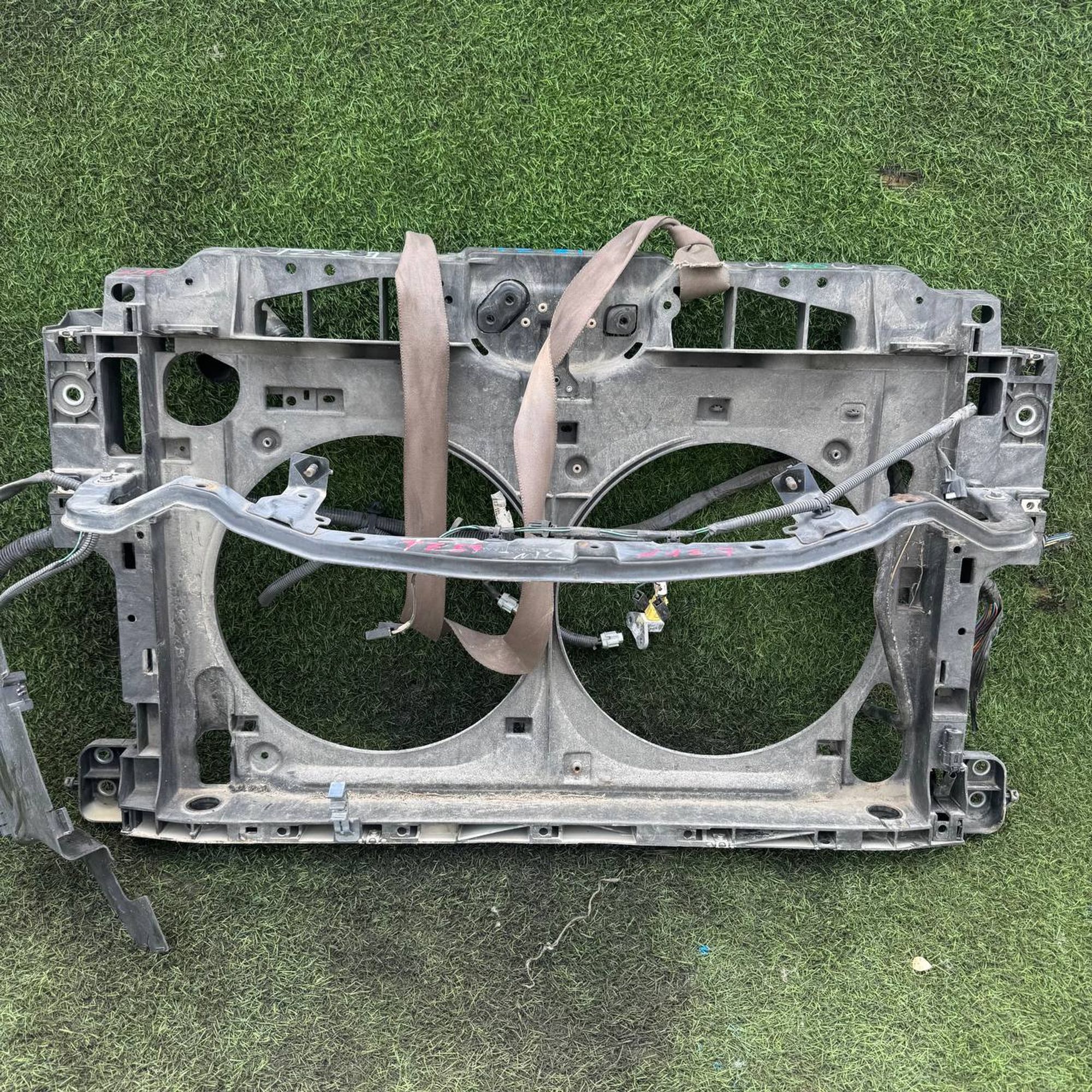 https://gcs.partsauto.market/rn-stockpro.appspot.com/thmbs/userImages/772e461030aea93f4dbb6447c0f924d3/part/2fff3365-15ad-4ae6-935f-36b01f60a7ce_1748526604347.jpg