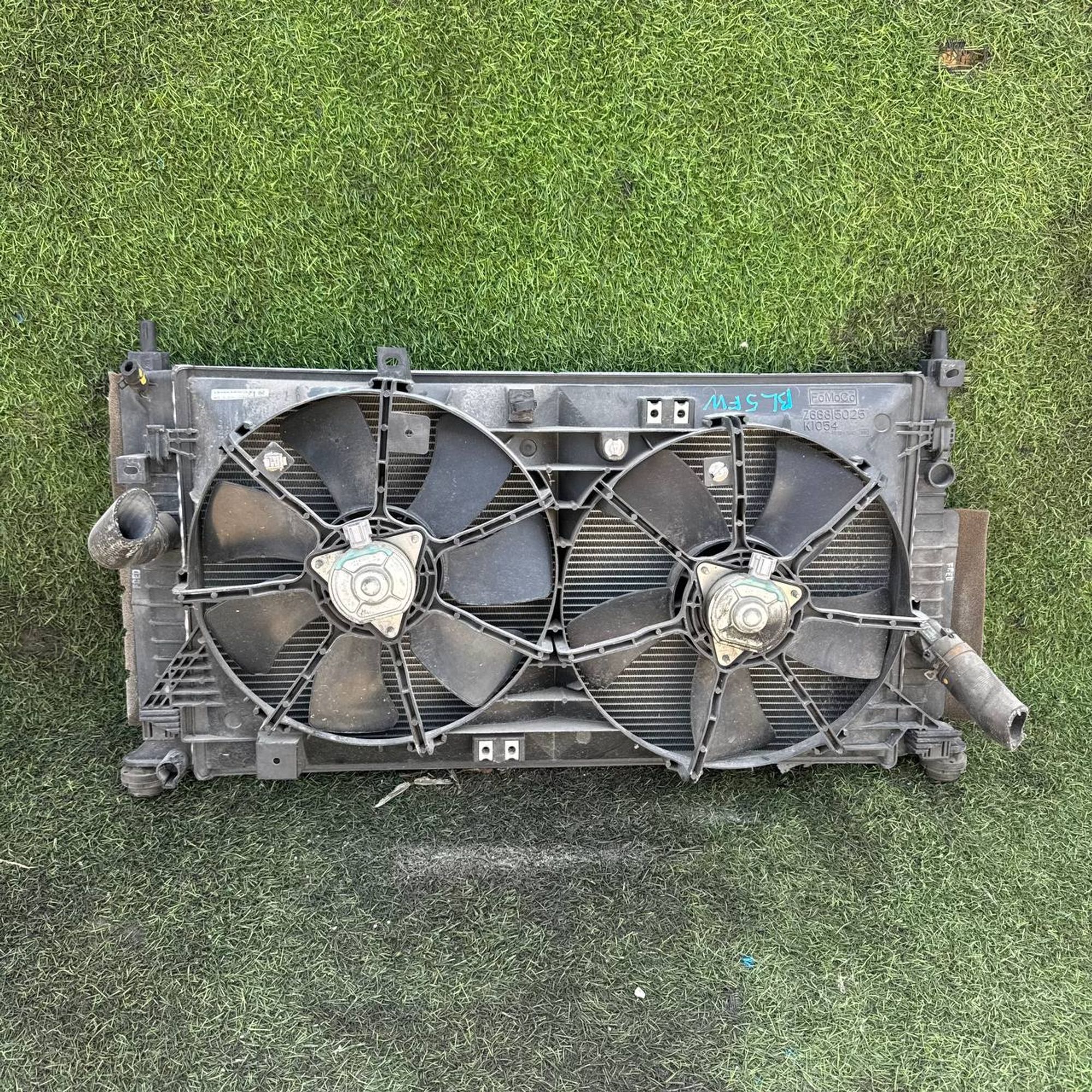 https://gcs.partsauto.market/rn-stockpro.appspot.com/thmbs/userImages/772e461030aea93f4dbb6447c0f924d3/part/35d7852f-7b62-47e2-83ab-cec9c6330306_1748586547873.jpg