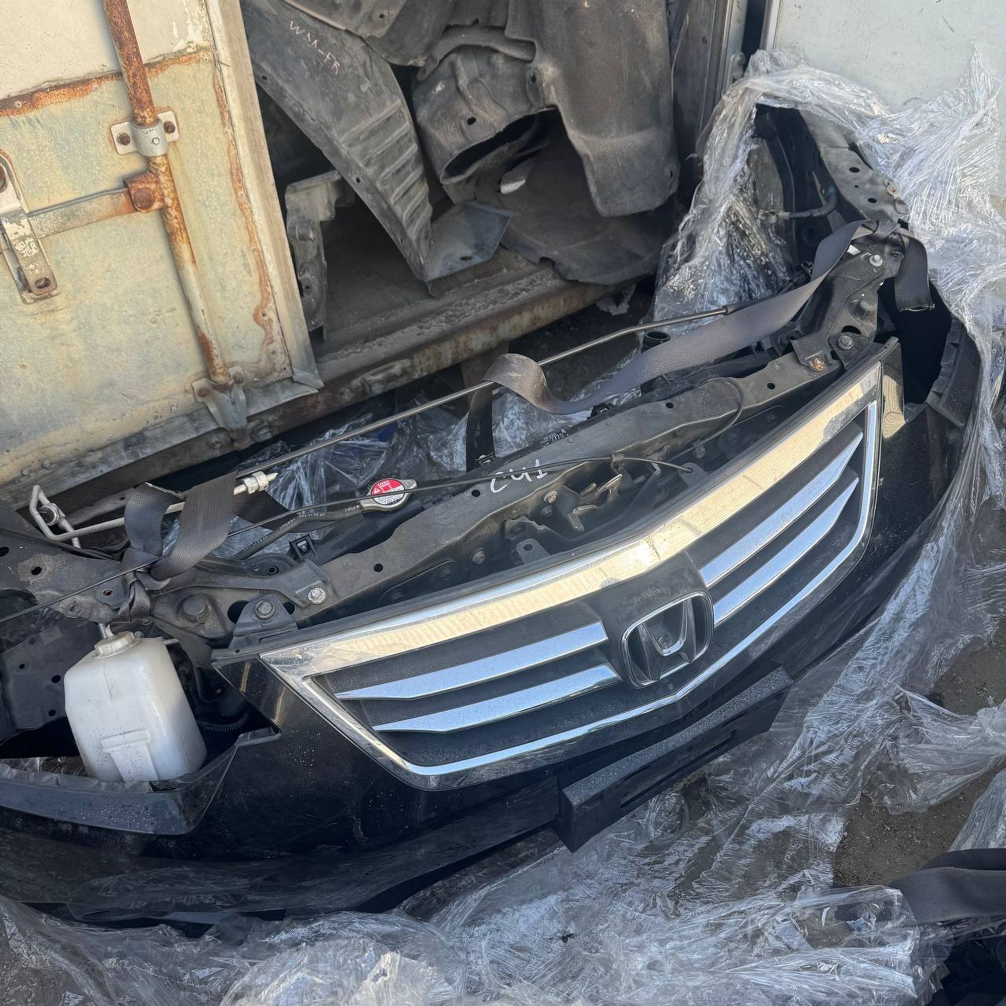 https://gcs.partsauto.market/rn-stockpro.appspot.com/thmbs/userImages/772e461030aea93f4dbb6447c0f924d3/part/37157060-fb74-451d-880a-07a2e6c6f412_1739354325472.jpg