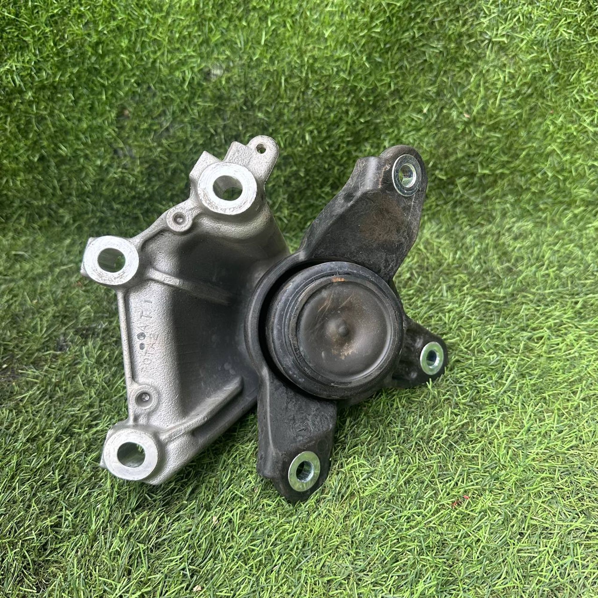 https://gcs.partsauto.market/rn-stockpro.appspot.com/thmbs/userImages/772e461030aea93f4dbb6447c0f924d3/part/3dbed109-f114-43e6-b5d5-15bd0c843b07_1742205031778.jpg