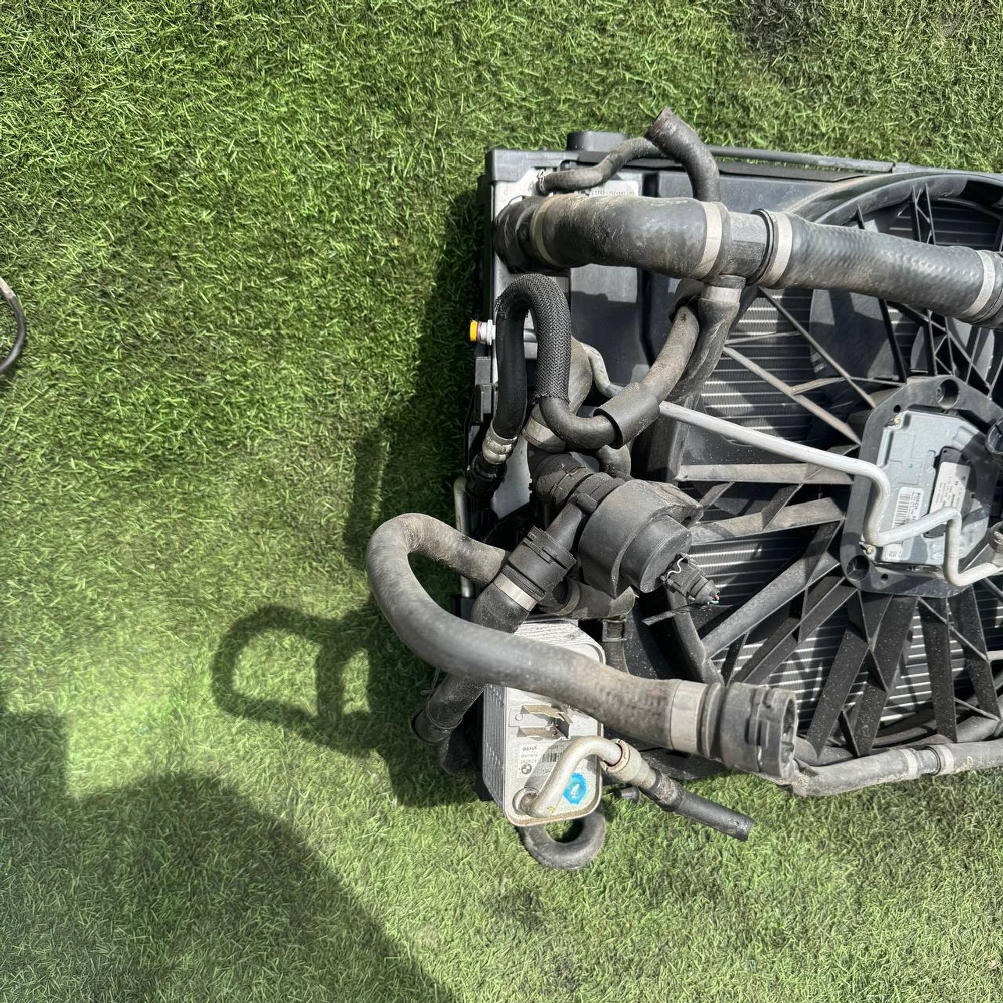 https://gcs.partsauto.market/rn-stockpro.appspot.com/thmbs/userImages/772e461030aea93f4dbb6447c0f924d3/part/4f0845af-fc2a-4cee-b4f7-bbffeb54af2e_1746695984337.jpg