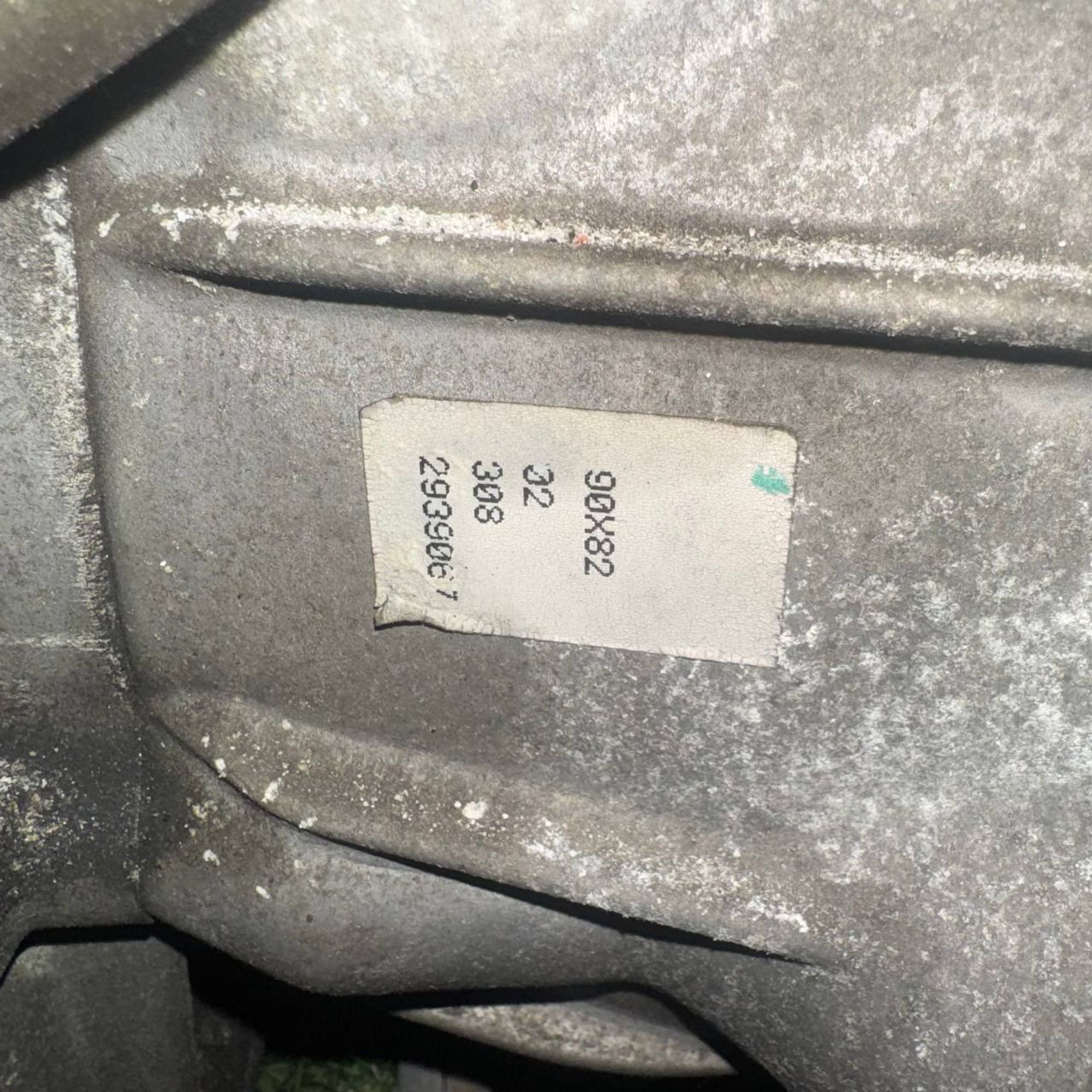 https://gcs.partsauto.market/rn-stockpro.appspot.com/thmbs/userImages/772e461030aea93f4dbb6447c0f924d3/part/74a0ad6b-2de3-4325-9163-6541ac154fdc_1740753519365.jpg