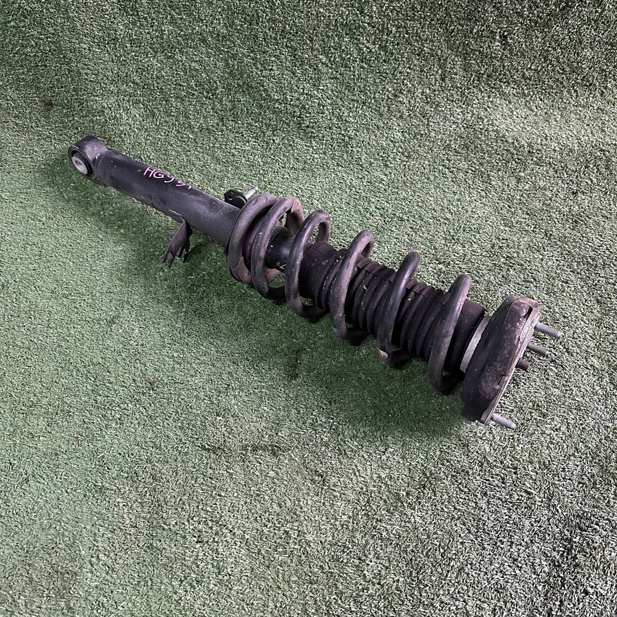 435 Стойка амортизатора 
F/R Nissan Cima HGY51