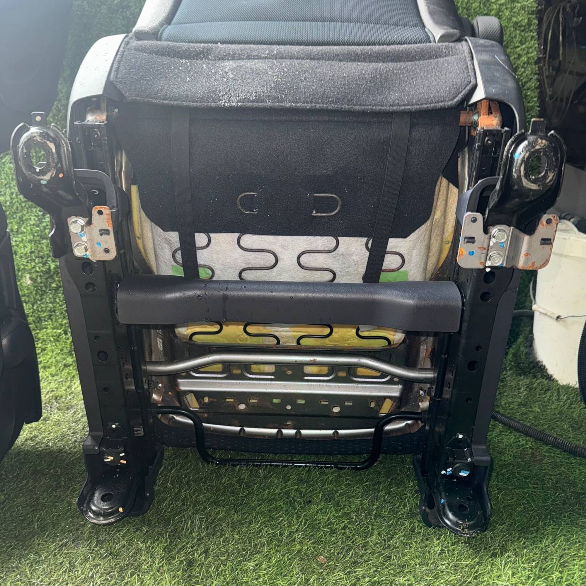 https://gcs.partsauto.market/rn-stockpro.appspot.com/thmbs/userImages/772e461030aea93f4dbb6447c0f924d3/part/77dba60c-b5bd-4609-b192-6f34ecd42f45_1742307006429.jpg