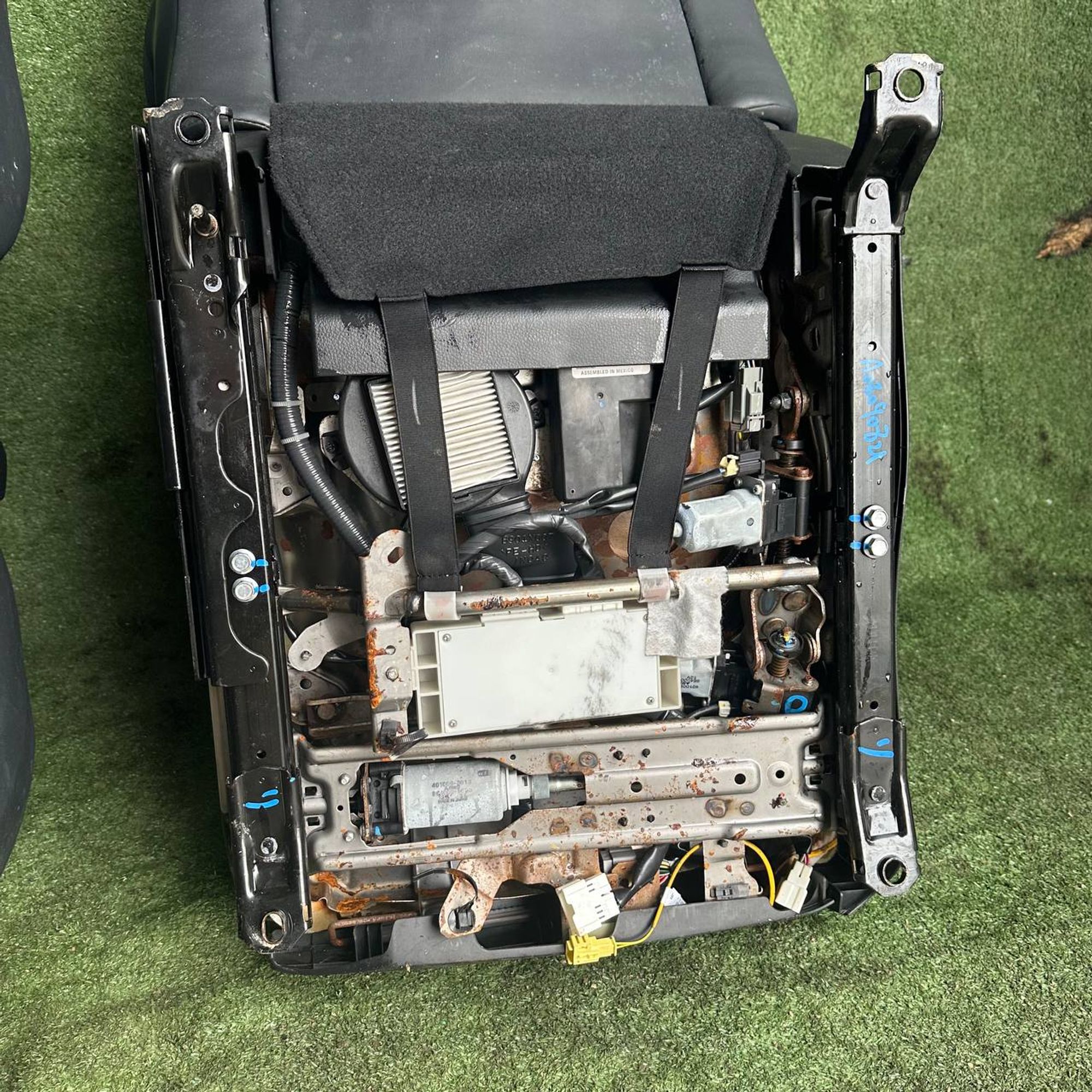 https://gcs.partsauto.market/rn-stockpro.appspot.com/thmbs/userImages/772e461030aea93f4dbb6447c0f924d3/part/84bf3938-c21b-4979-a32f-8b5c0f873d3c_1737374139364.jpg