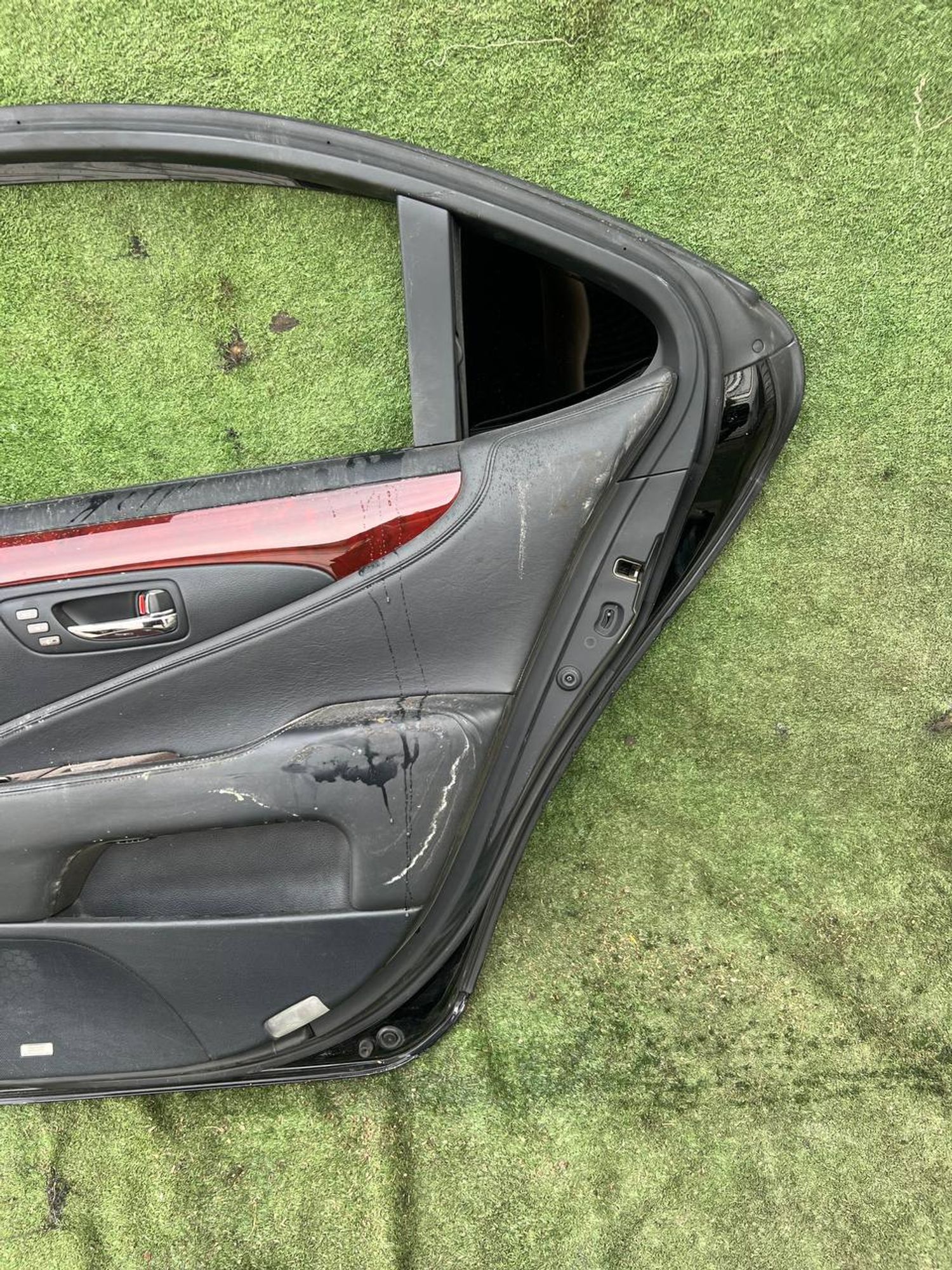 https://gcs.partsauto.market/rn-stockpro.appspot.com/thmbs/userImages/772e461030aea93f4dbb6447c0f924d3/part/937e6812-1681-4844-8382-8c31c0227c6a_1743079407119.jpg