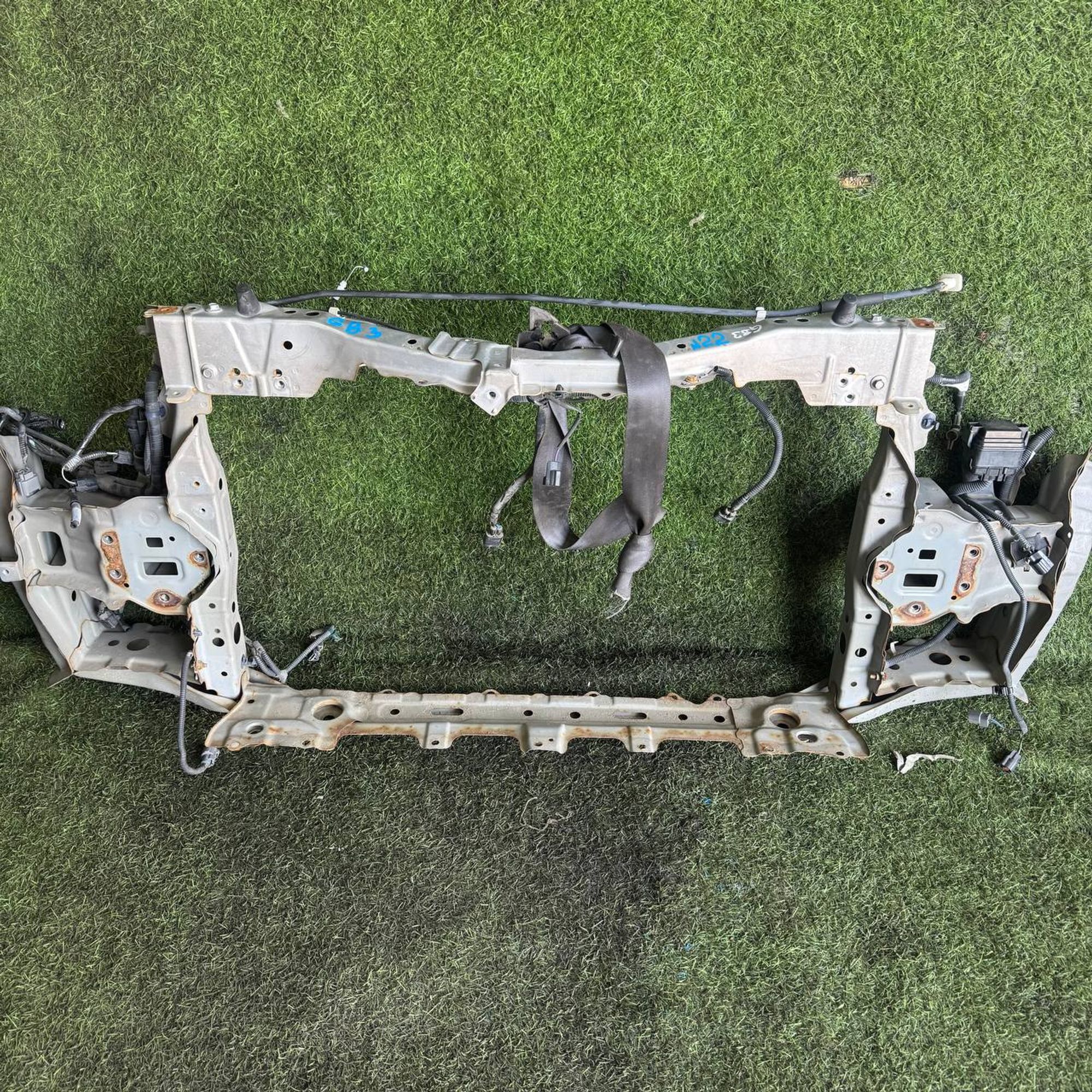 https://gcs.partsauto.market/rn-stockpro.appspot.com/thmbs/userImages/772e461030aea93f4dbb6447c0f924d3/part/9814335e-53fa-4122-80d2-31e35217961b_1748439165502.jpg
