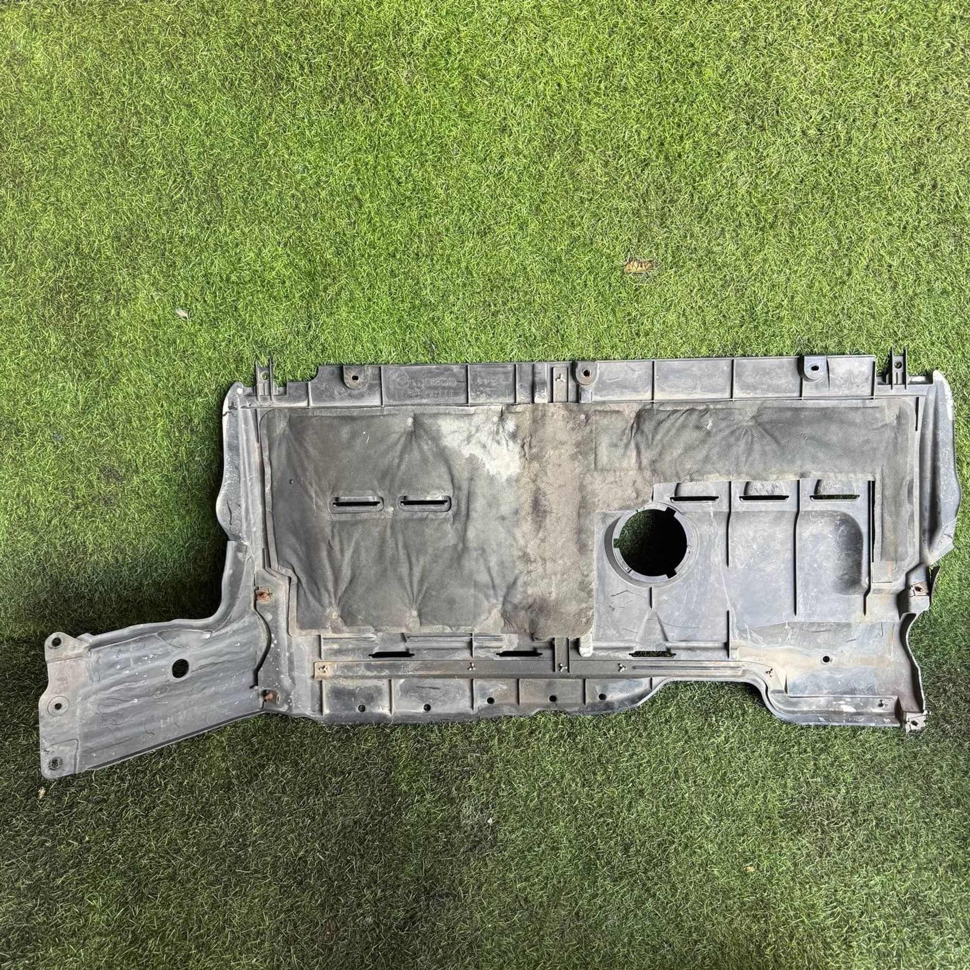 https://gcs.partsauto.market/rn-stockpro.appspot.com/thmbs/userImages/772e461030aea93f4dbb6447c0f924d3/part/b3cf26be-2348-4bf4-b70c-dadd5668947f_1748005382026.jpg