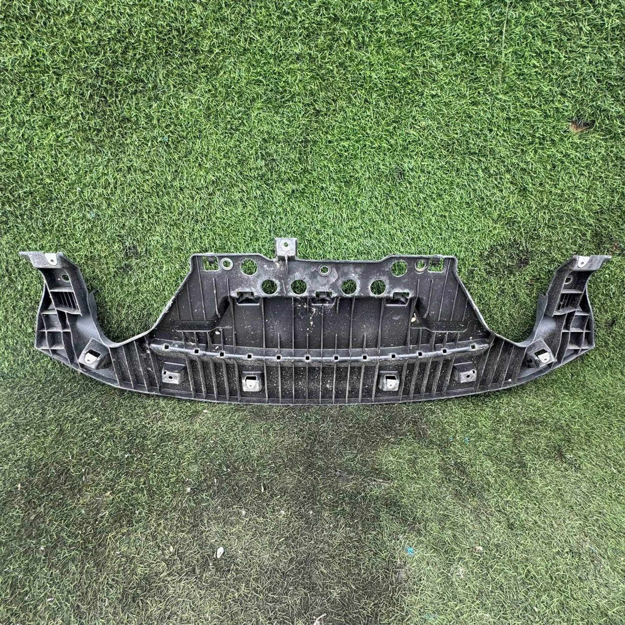https://gcs.partsauto.market/rn-stockpro.appspot.com/thmbs/userImages/772e461030aea93f4dbb6447c0f924d3/part/b59cccc3-b79f-4430-a8c2-454a7bd4b141_1748614897592.jpg